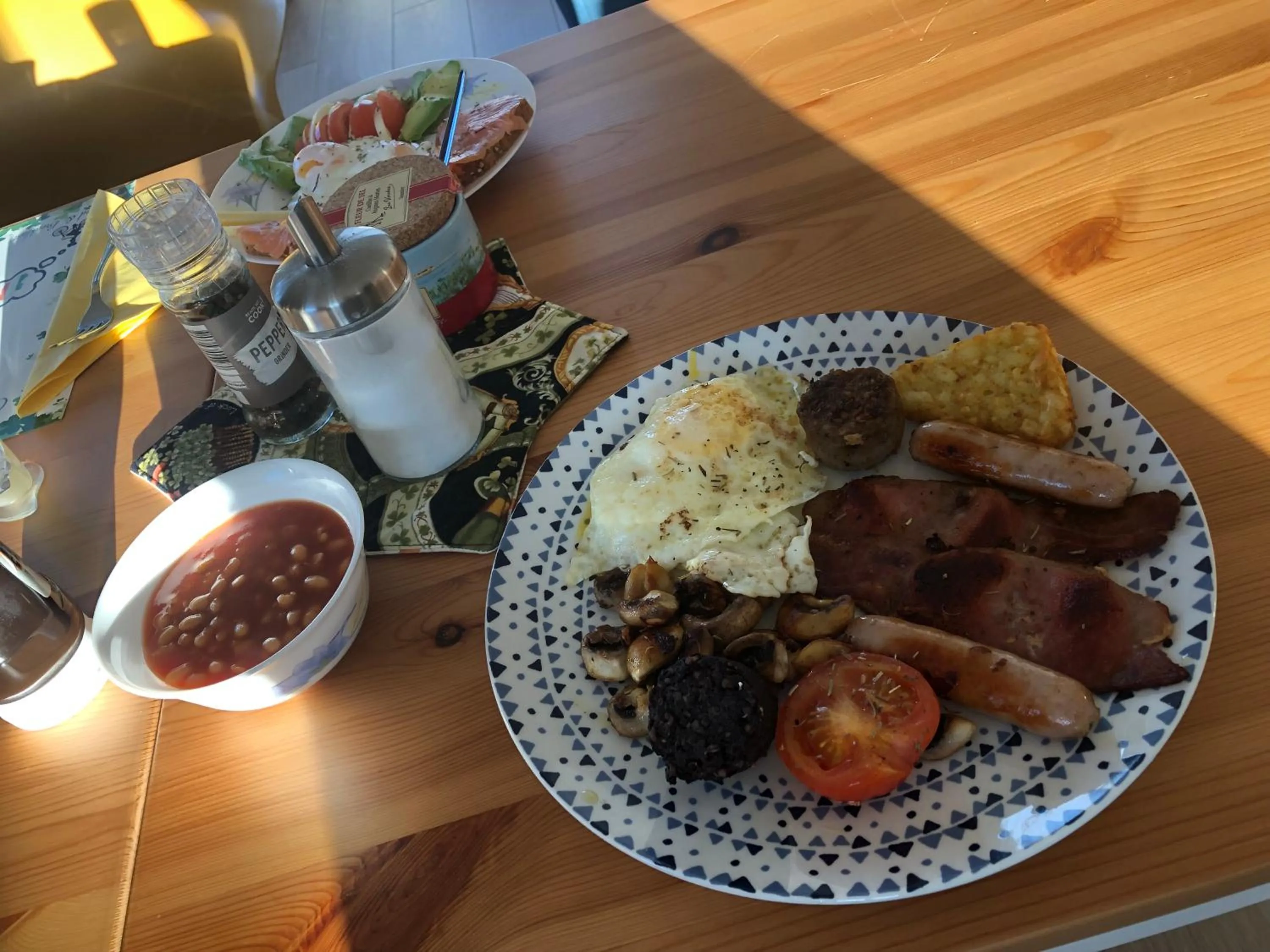 Food and drinks in Mon Petit Cottage - B&B and Guest House in Bunclody