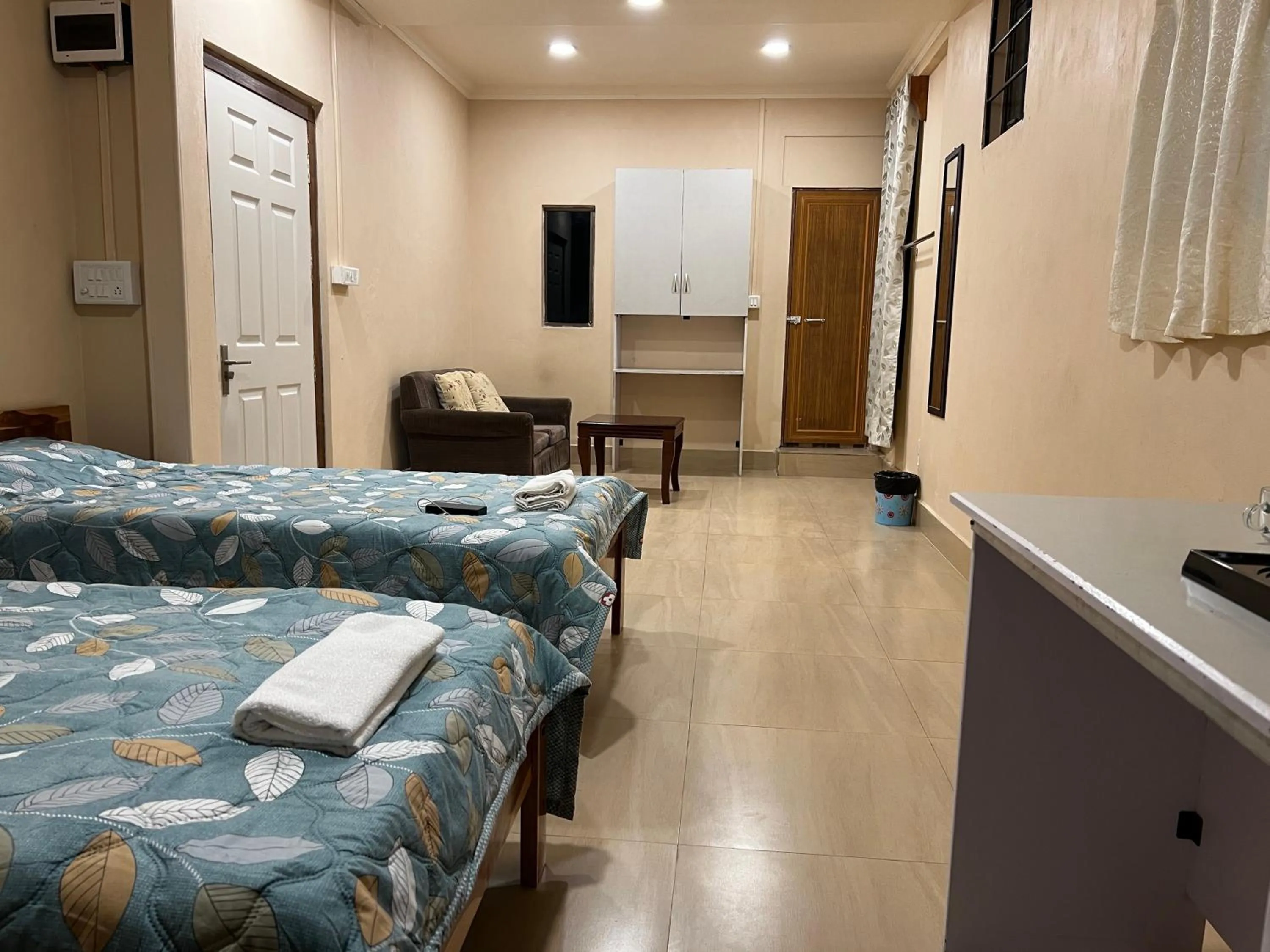 Bedroom, Bed in Hotel Dinthar Zara