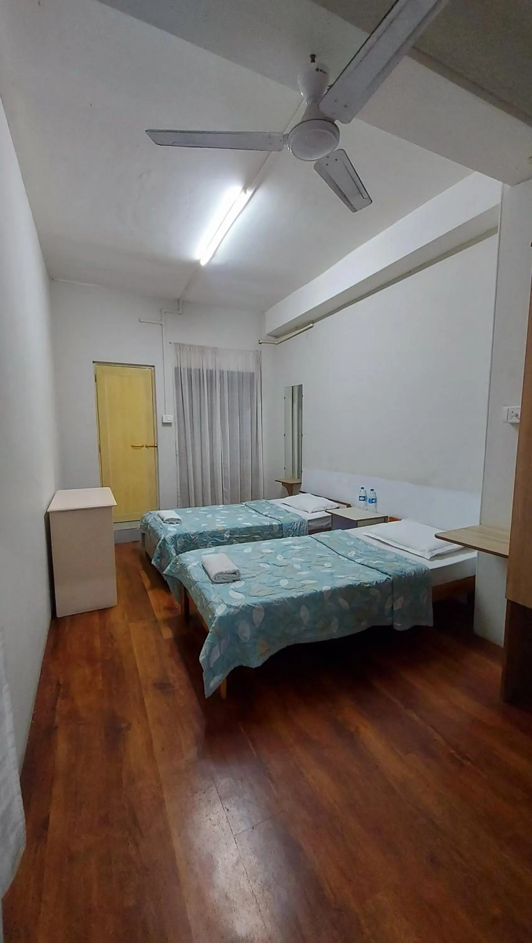 Bed in Hotel Dinthar Zara