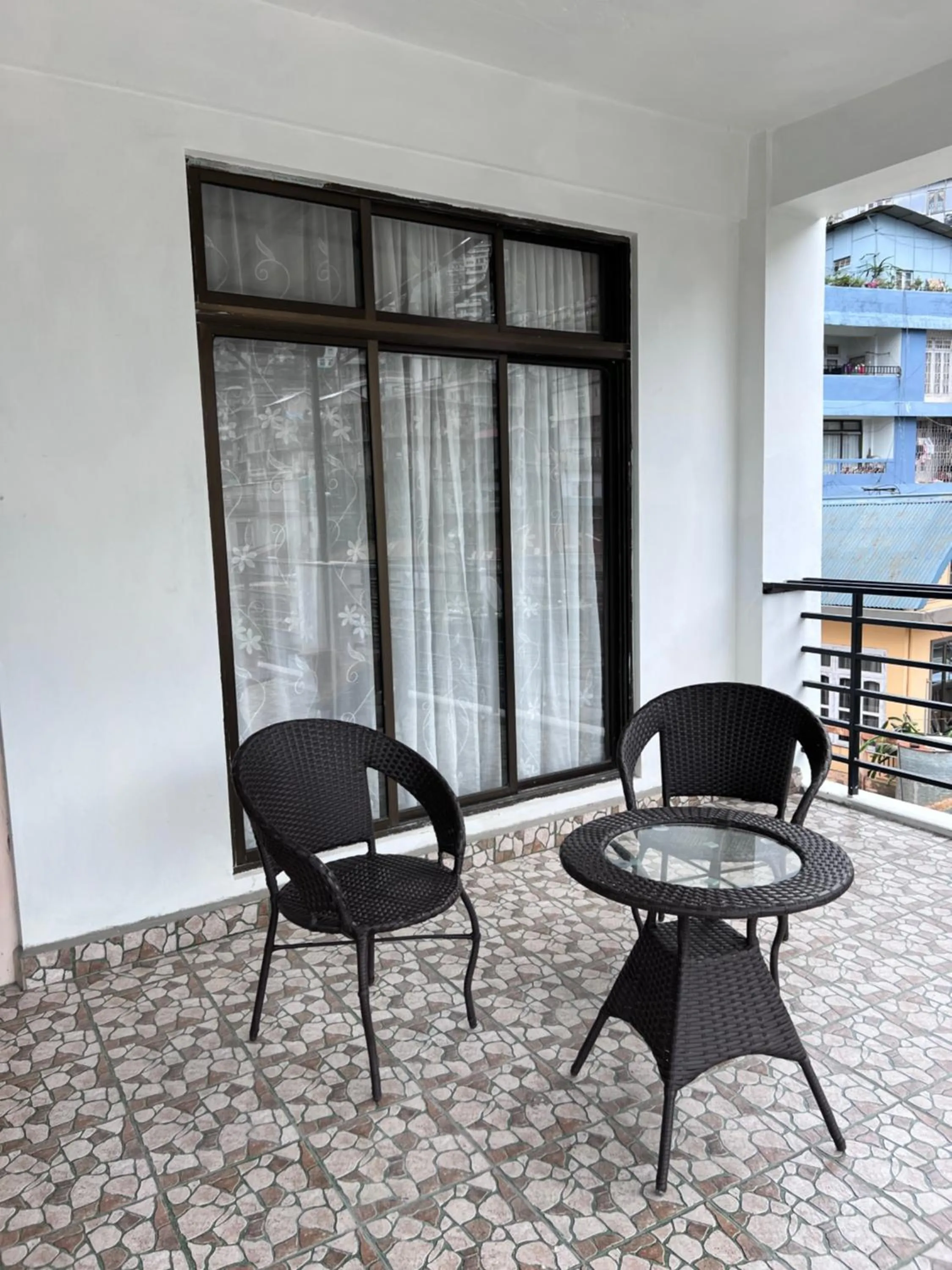 Balcony/Terrace in Hotel Dinthar Zara