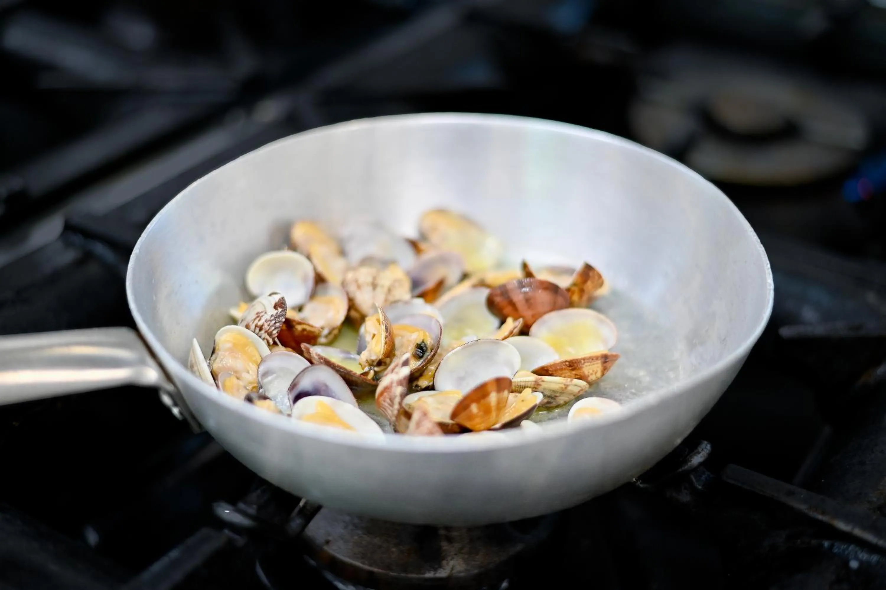 Restaurant/places to eat in Hotel Mareluna