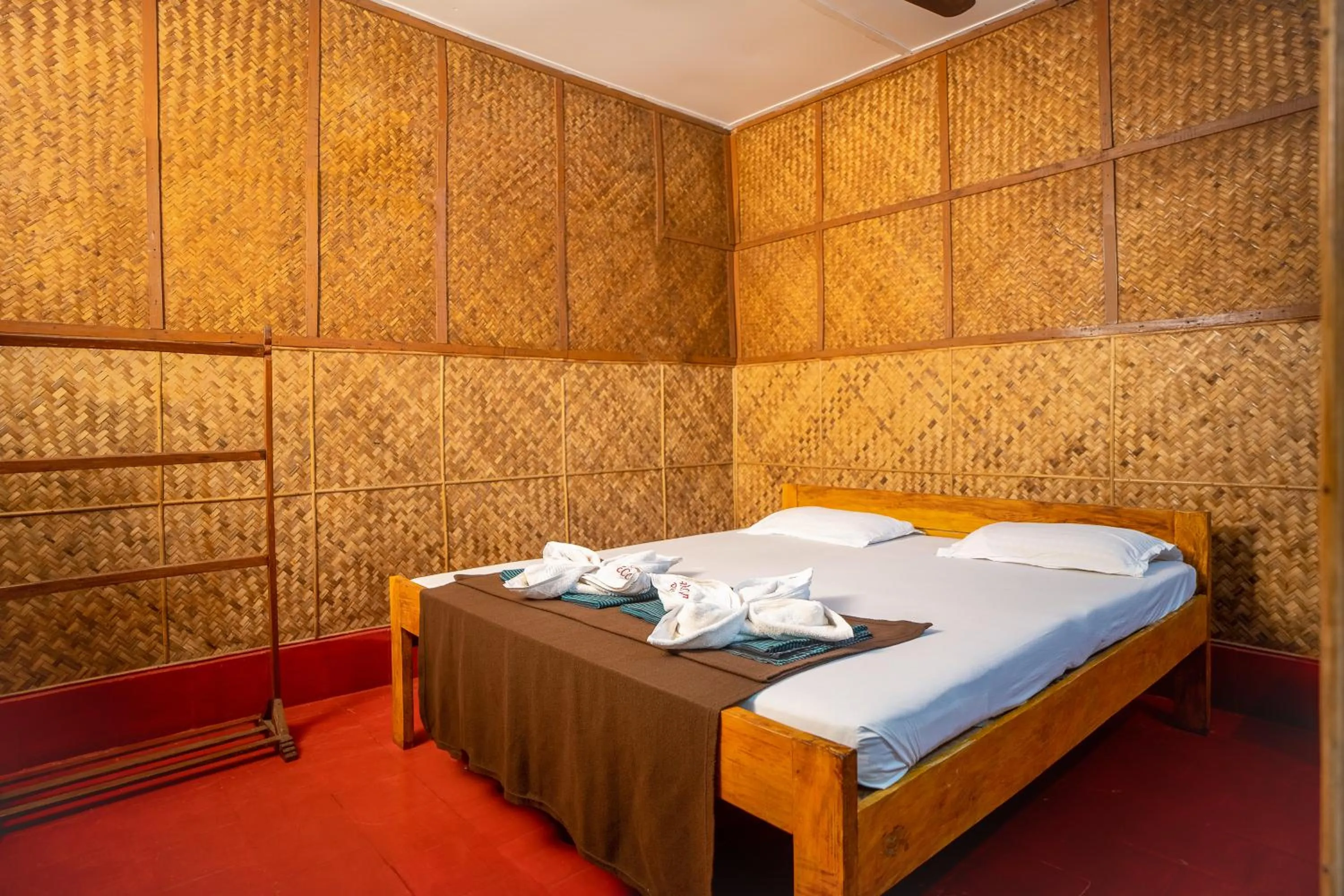 Photo of the whole room, Bed in Palm Grove Eco Resort