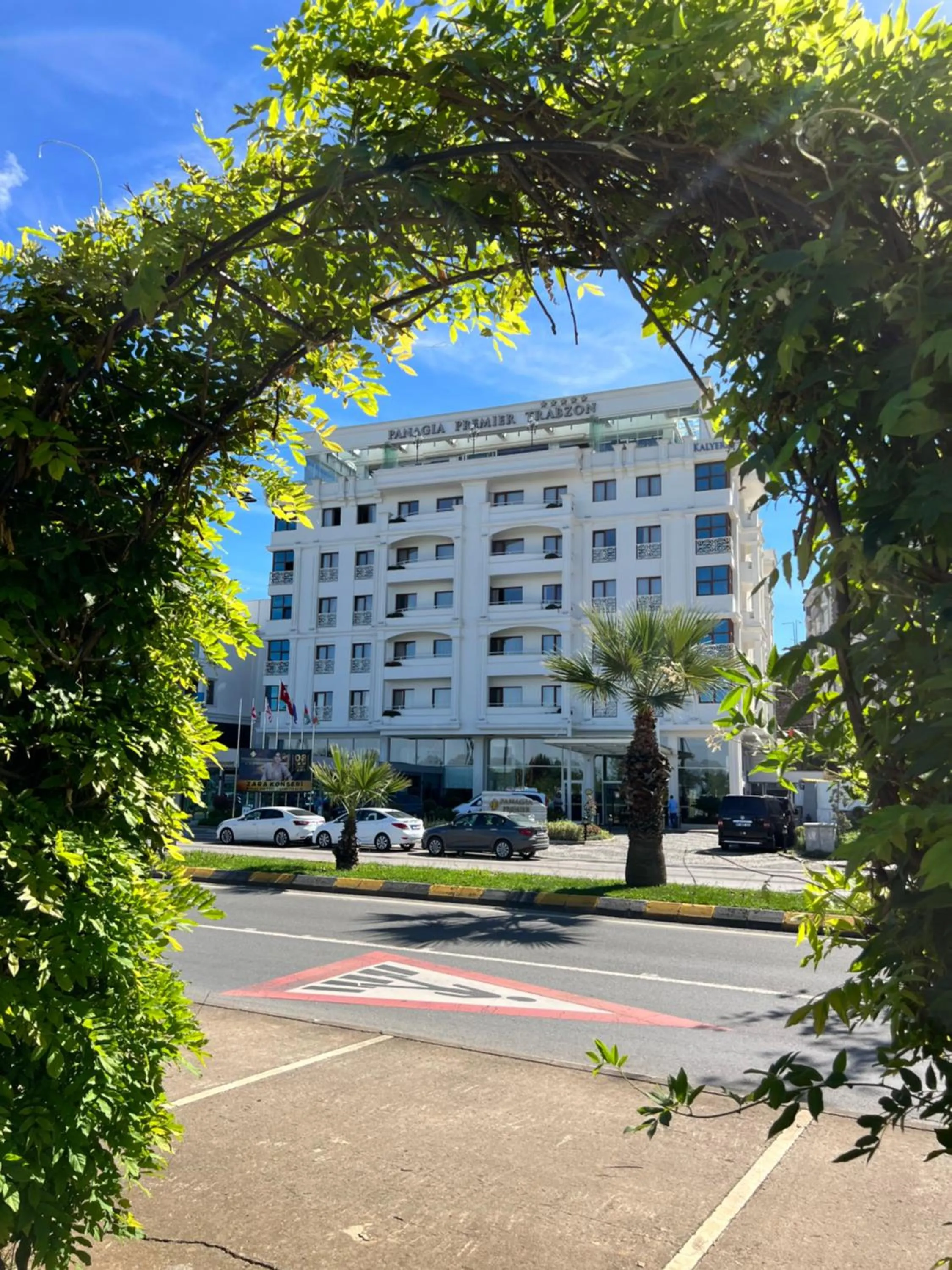 Garden view in Panagia Premier Trabzon