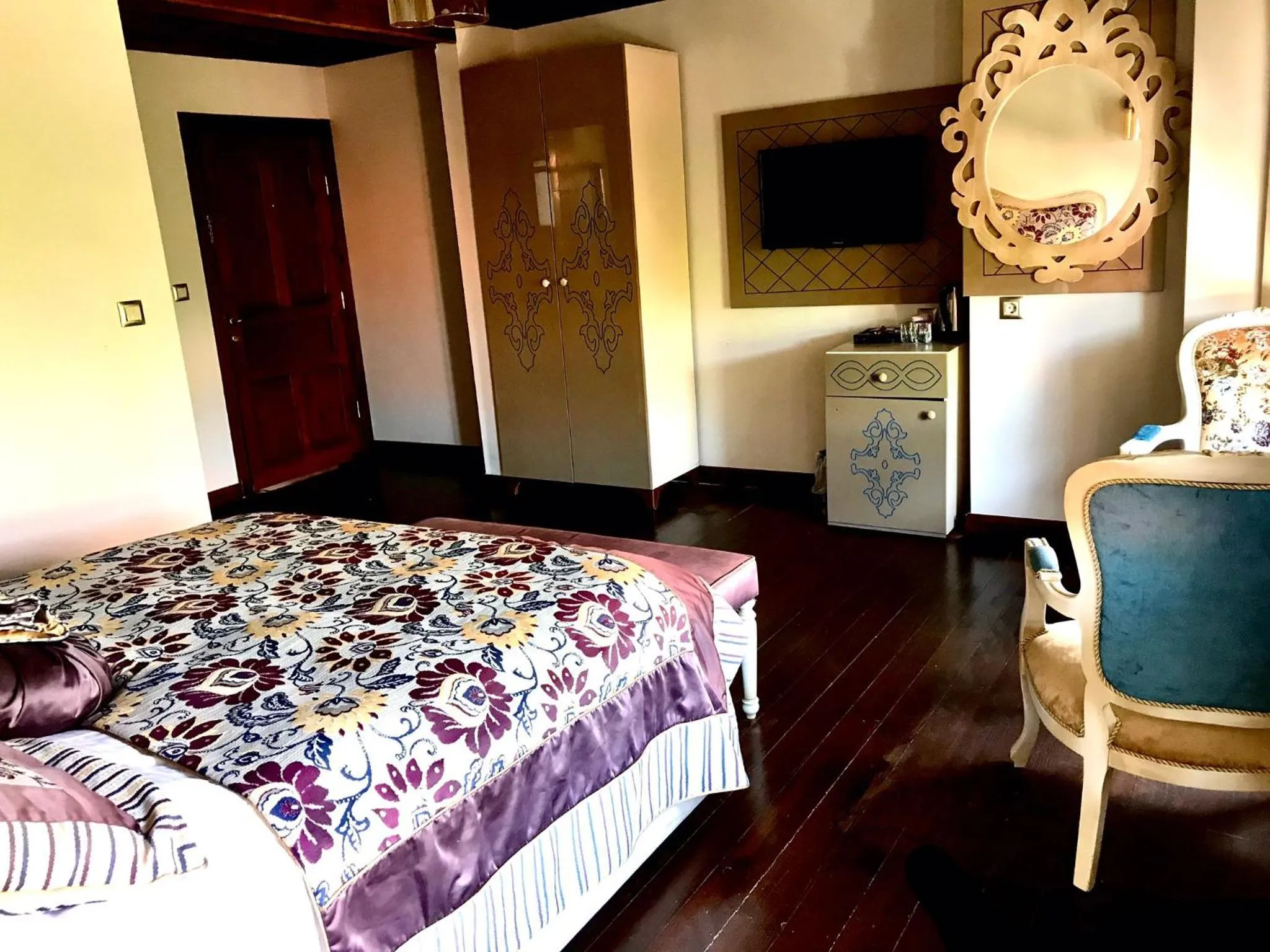 Bed in Arasta Konak Otel