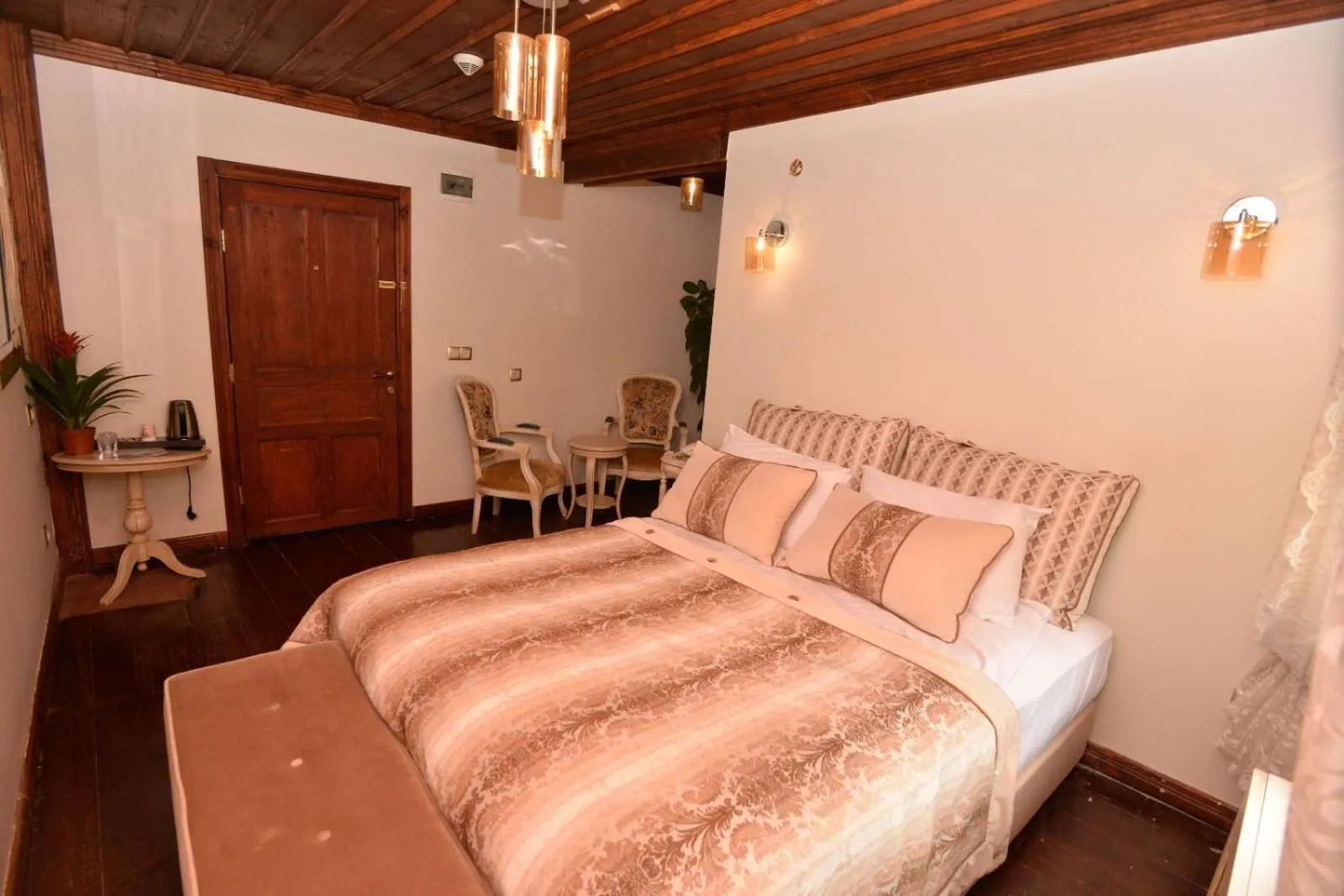 Bed in Arasta Konak Otel