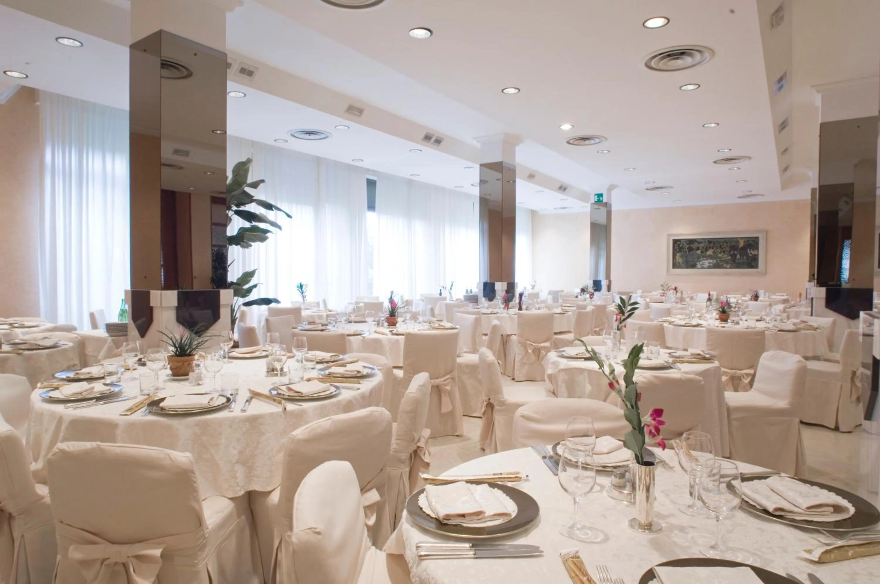 Restaurant/places to eat in Grand Hotel Ambasciatori Wellness & Spa