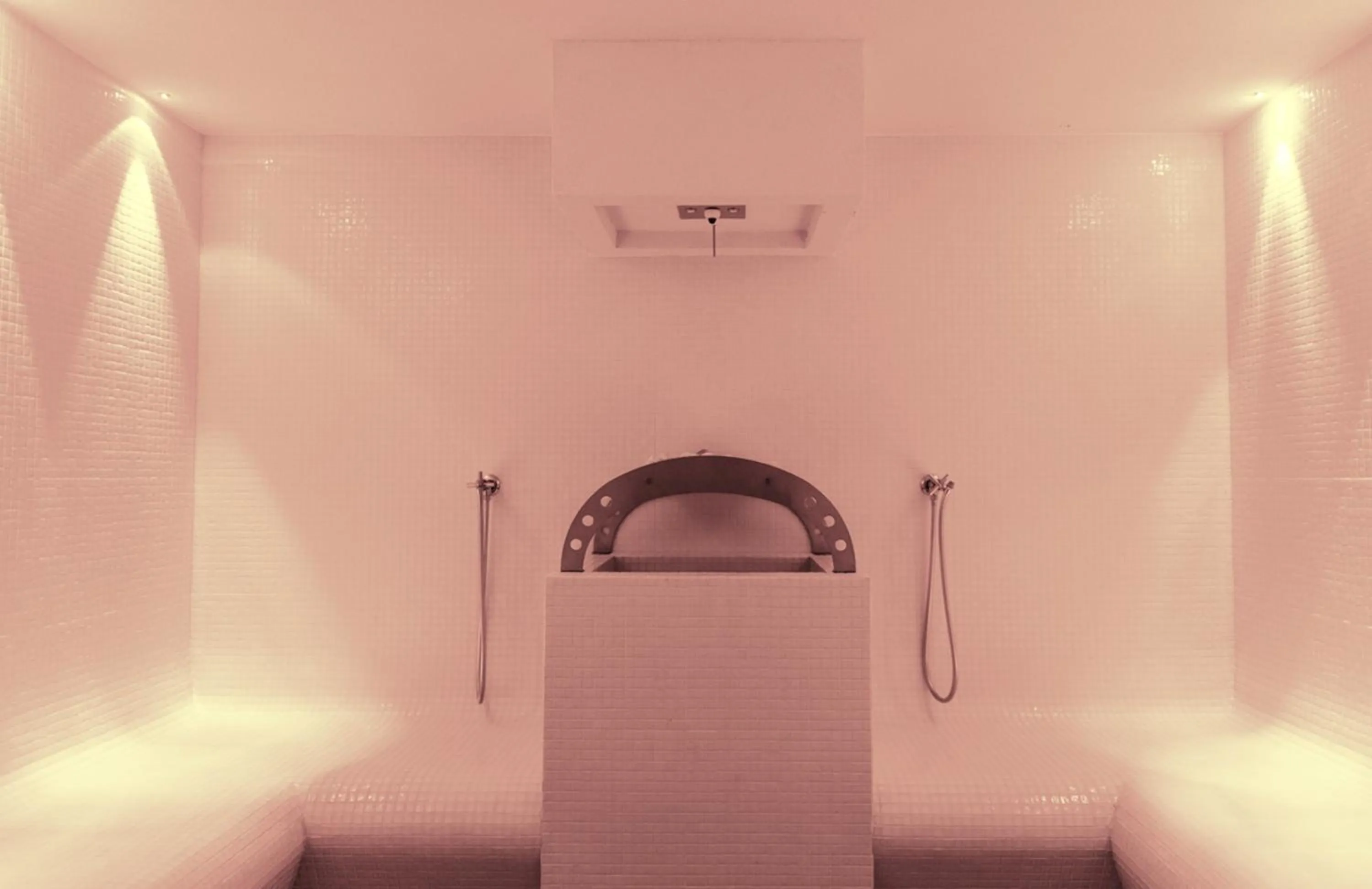 Spa and wellness centre/facilities in Grand Hotel Ambasciatori Wellness & Spa