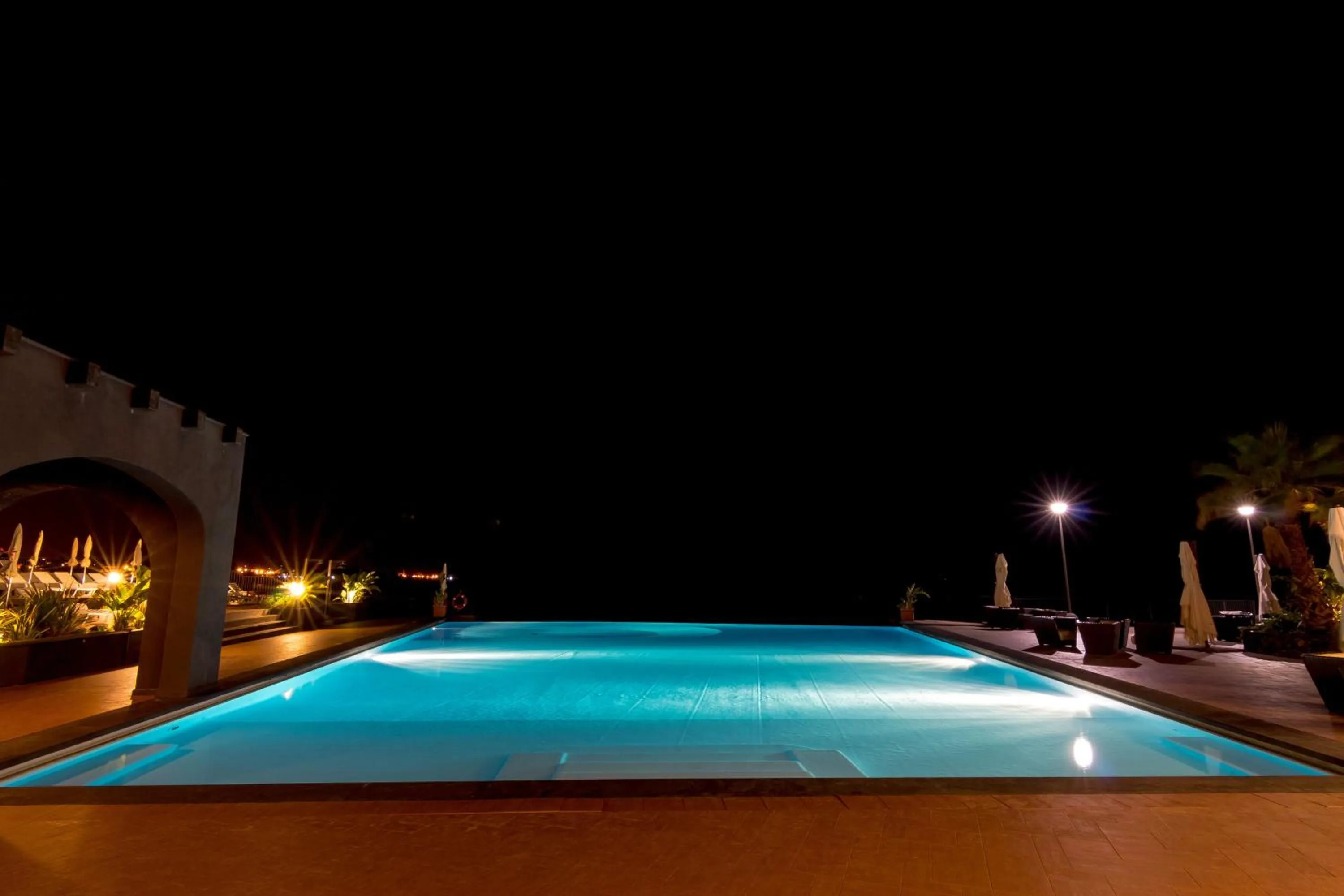Swimming pool in Santa Tecla Palace