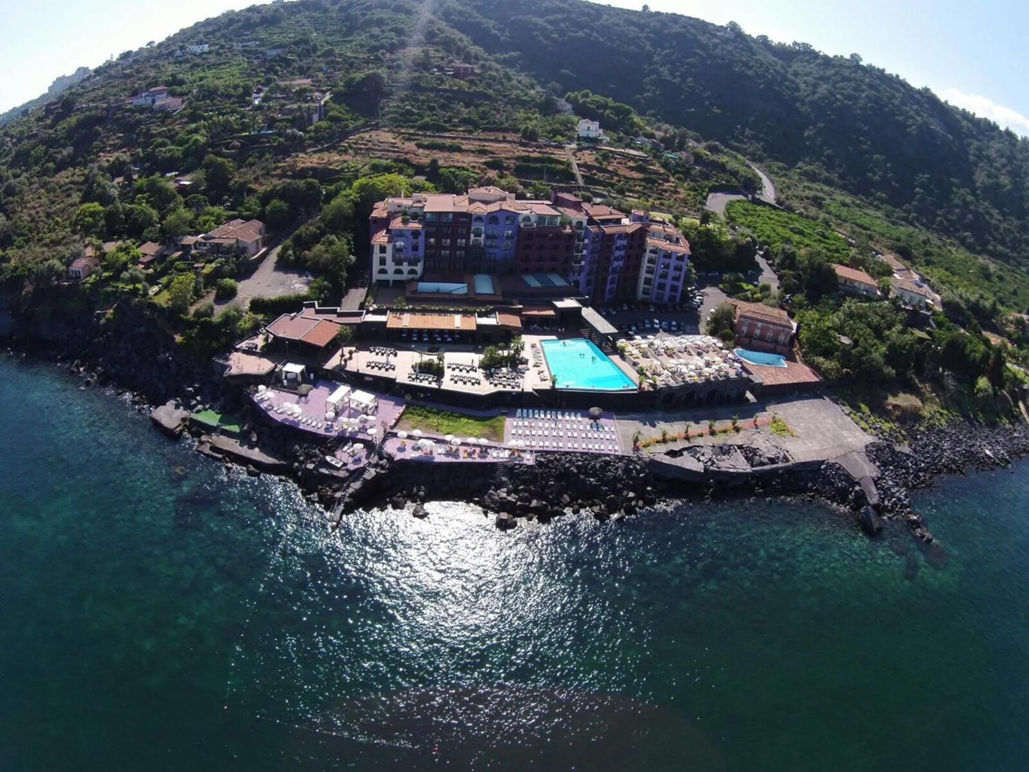 Property building in Santa Tecla Palace