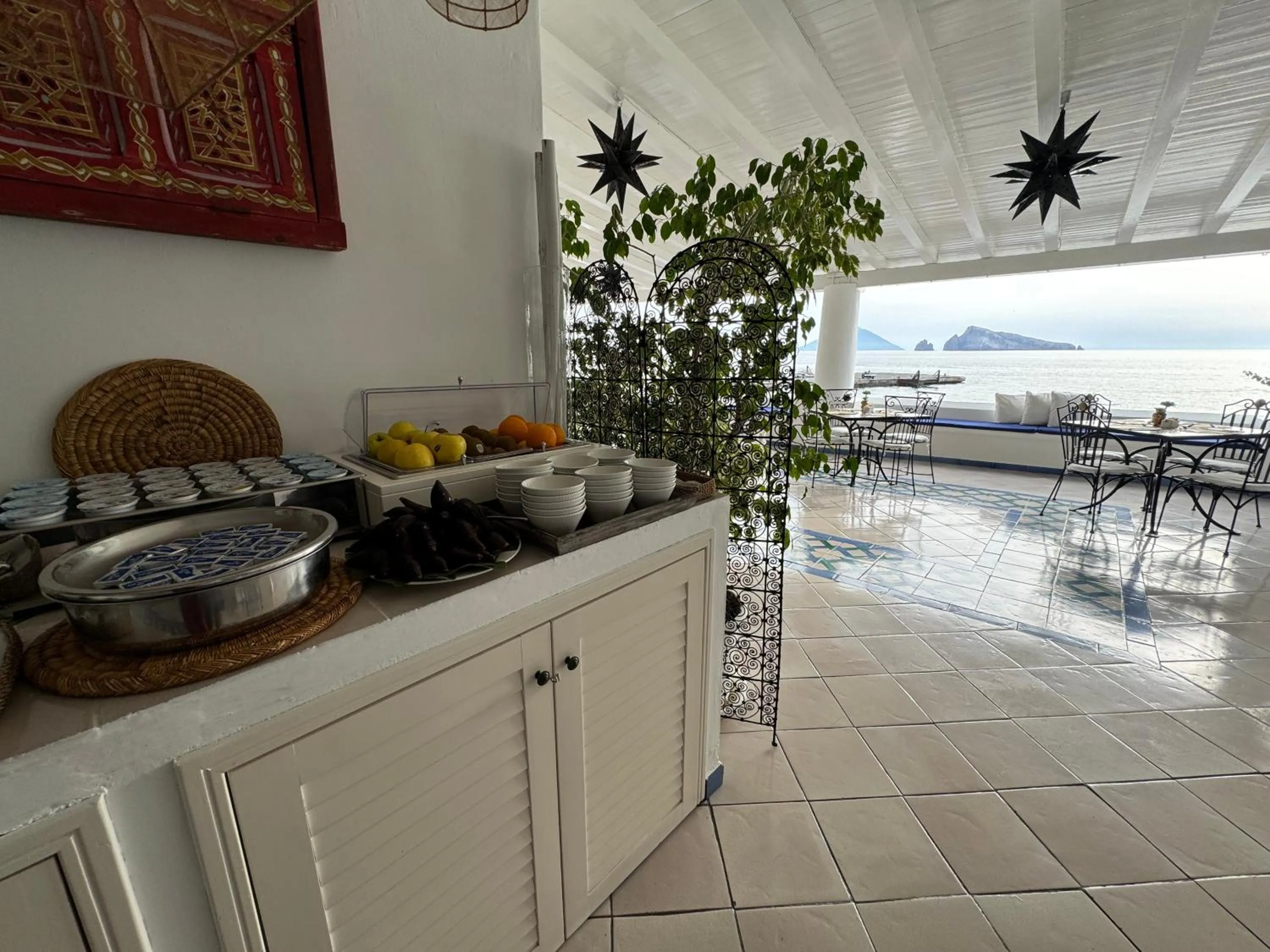 Buffet breakfast in Hotel Lisca Bianca