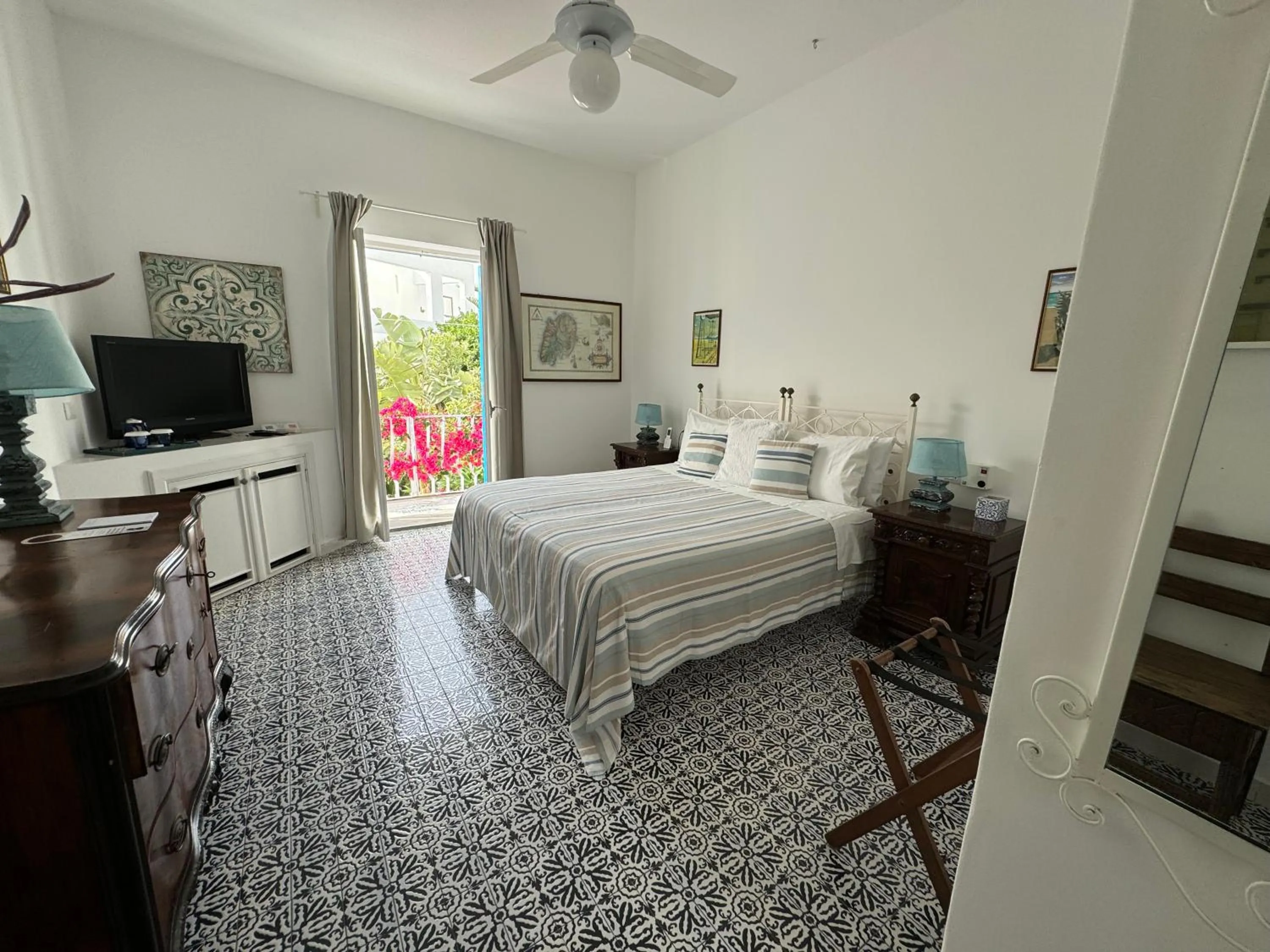 Bed in Hotel Lisca Bianca