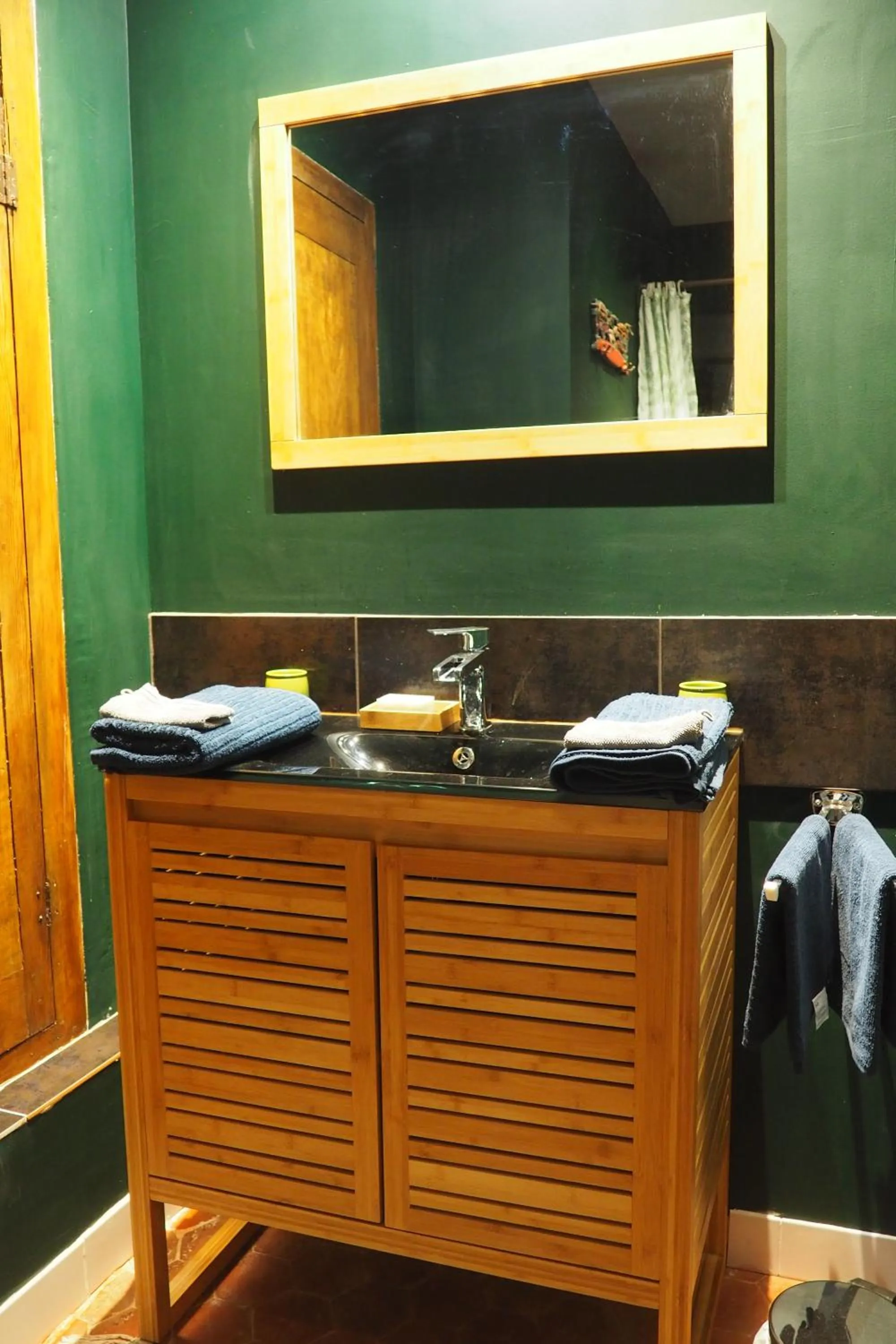 Bathroom in Chambres d'Hôtes Le relais des marmottes en Luberon