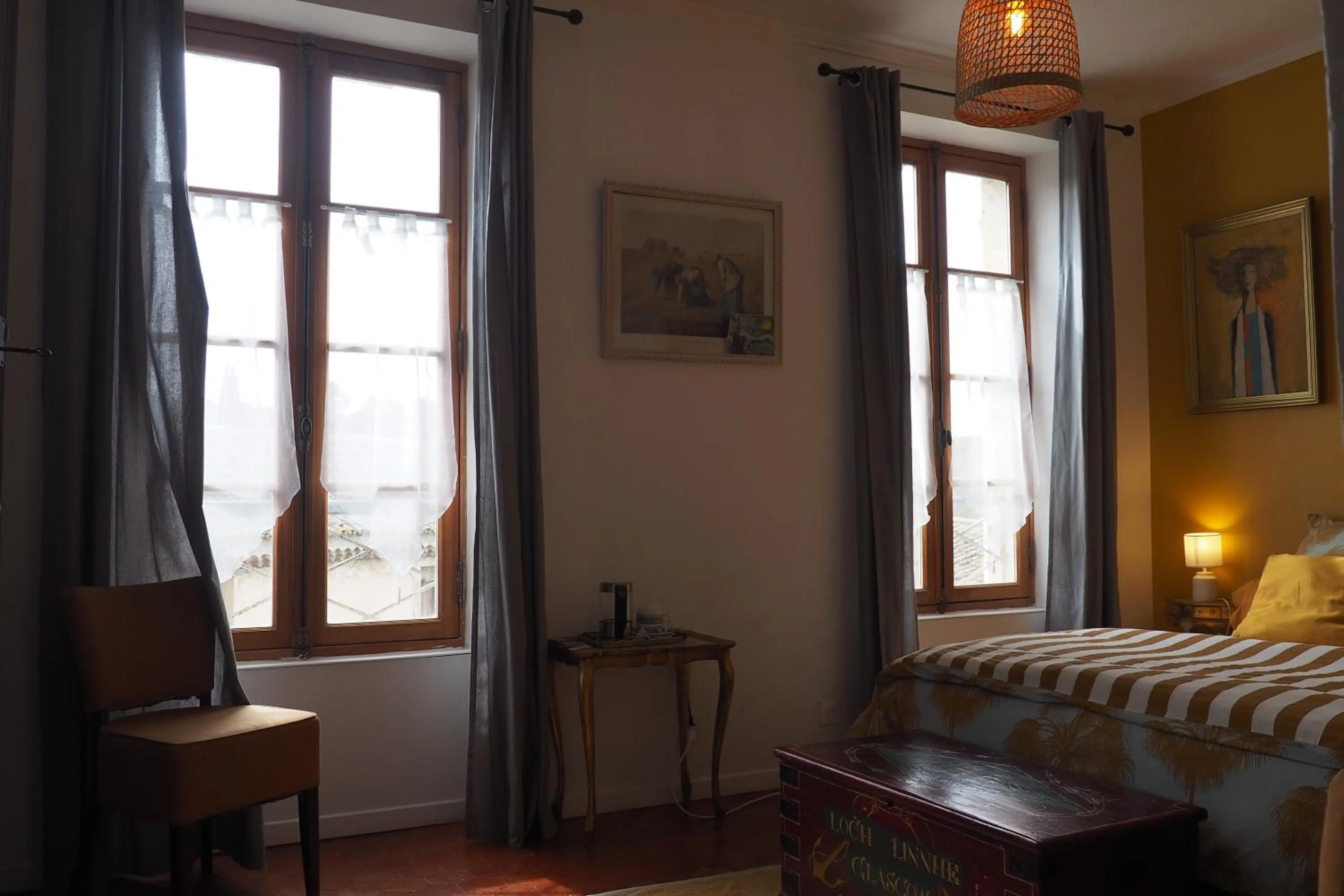 Bedroom, Bed in Chambres d'Hôtes Le relais des marmottes en Luberon