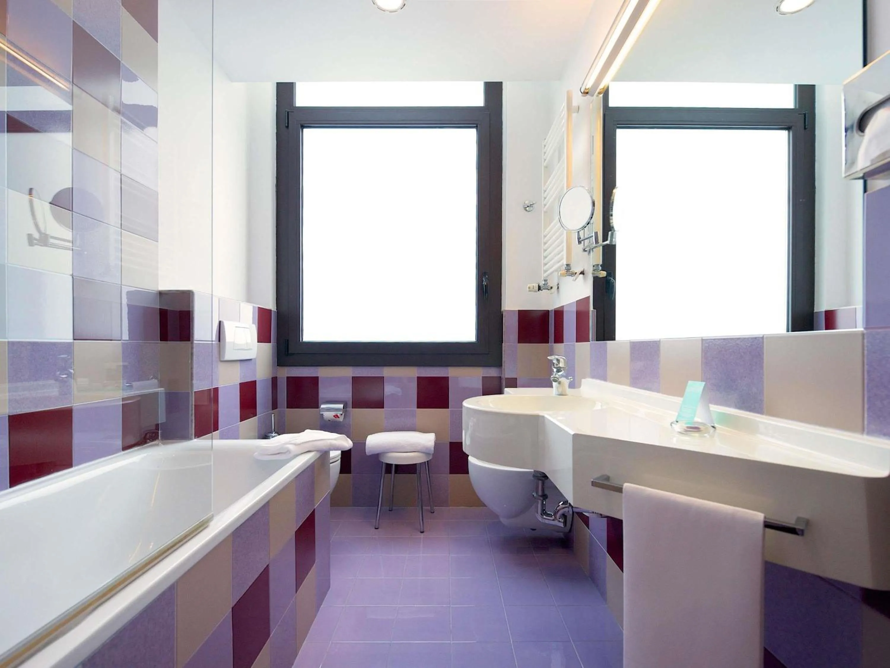 Bedroom in Mercure Roma Piazza Bologna