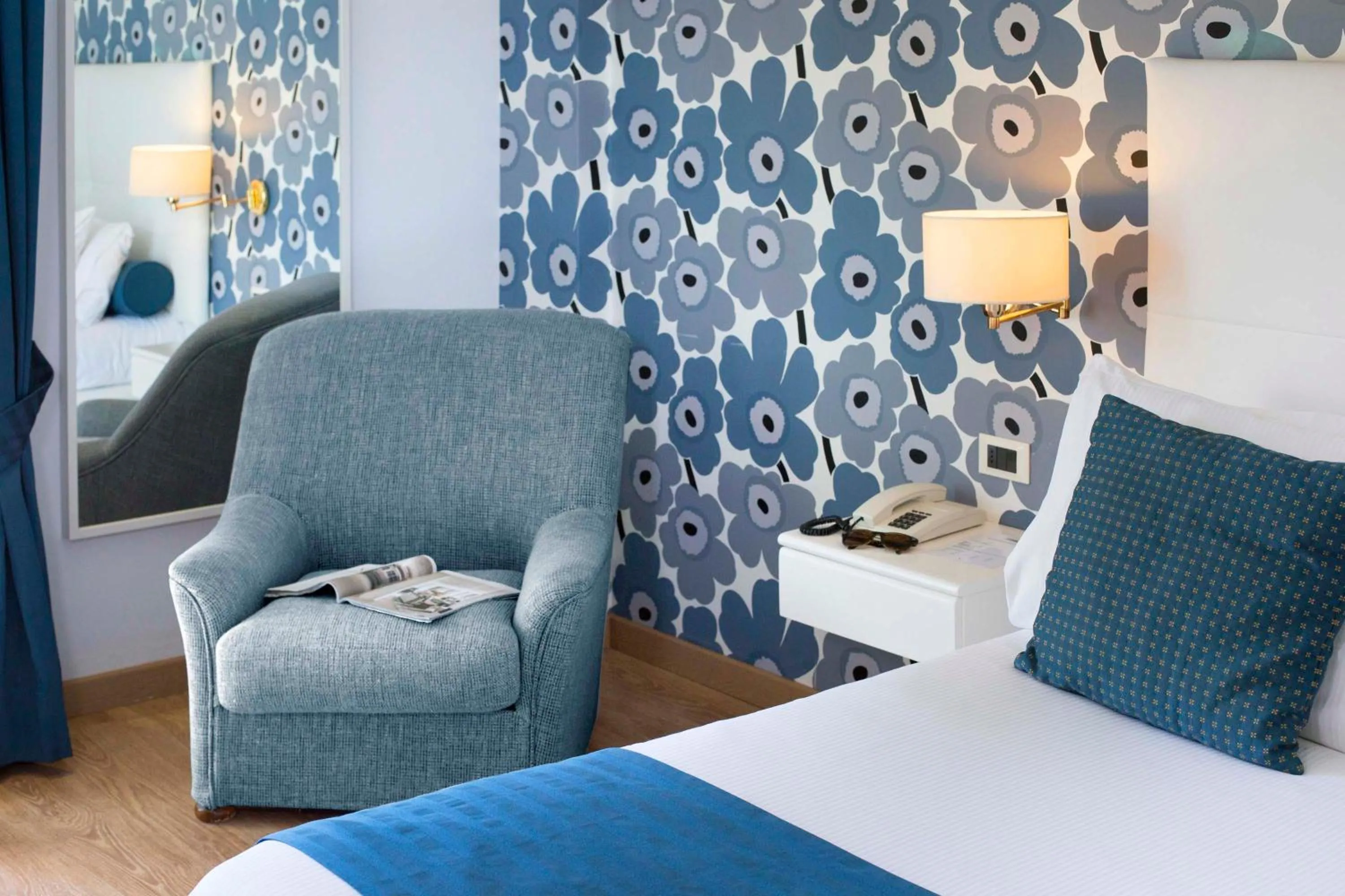 Bedroom, Bed in Atlantic Palace Hotel