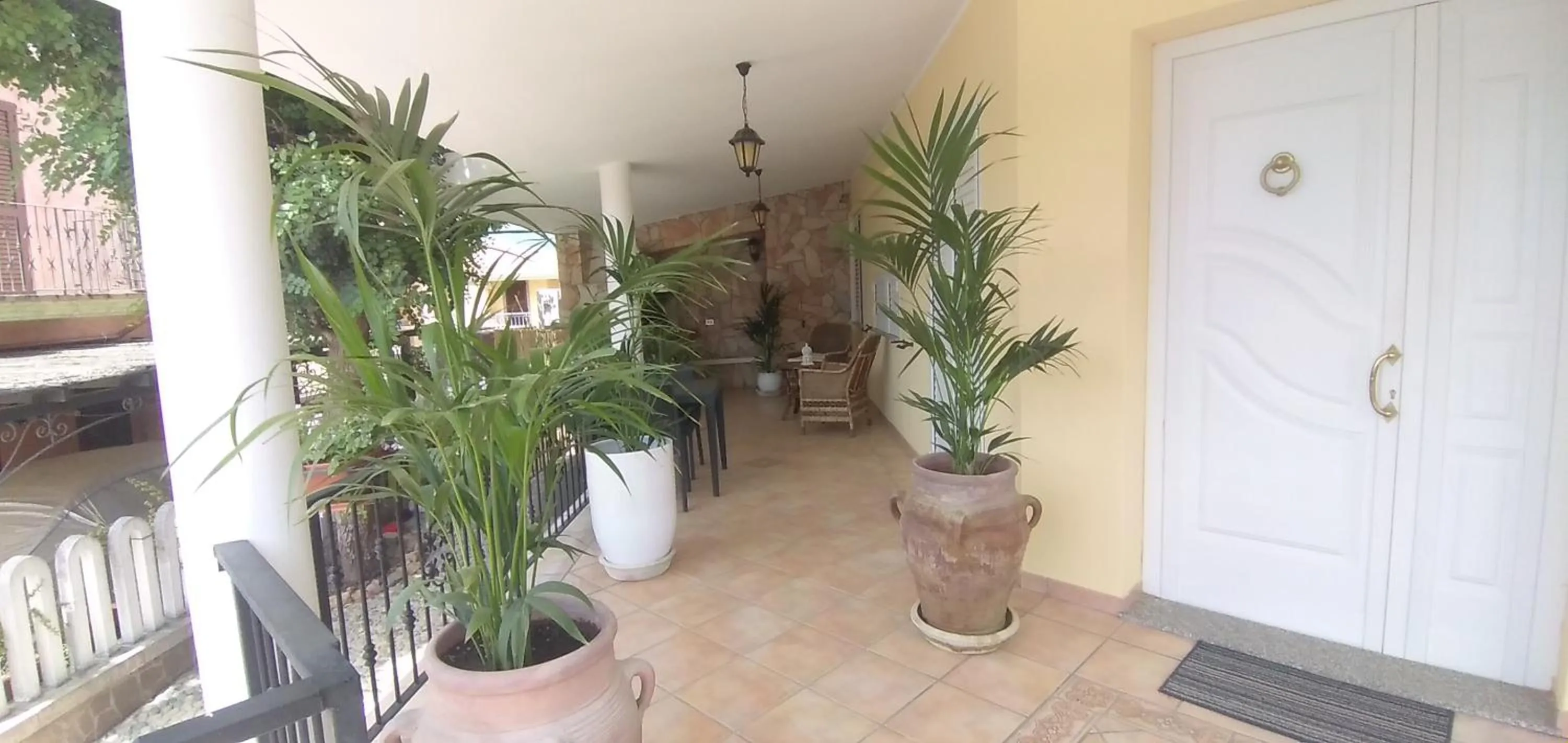 Facade/entrance in ALICE B&B