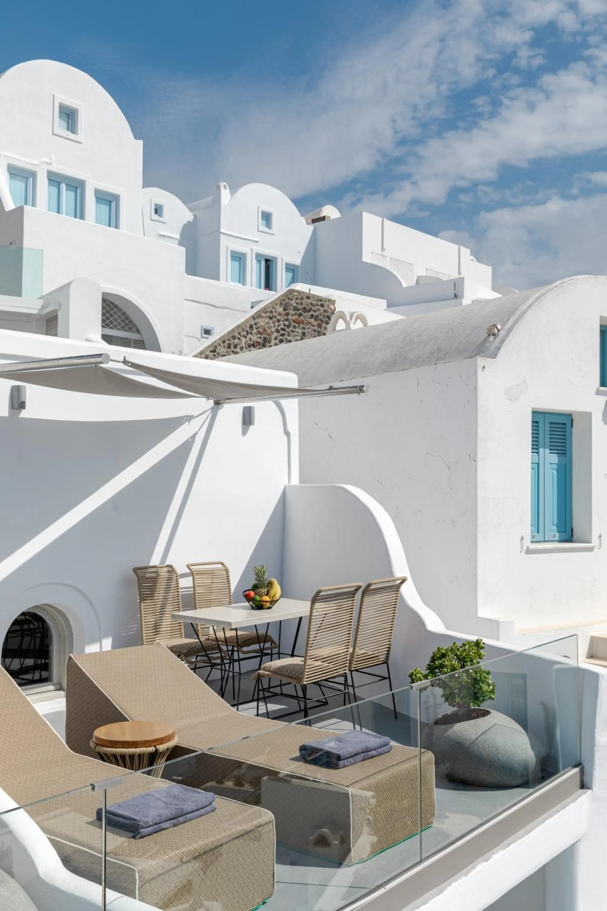 Balcony/Terrace in Kaleidoscope Imerovigli Suites