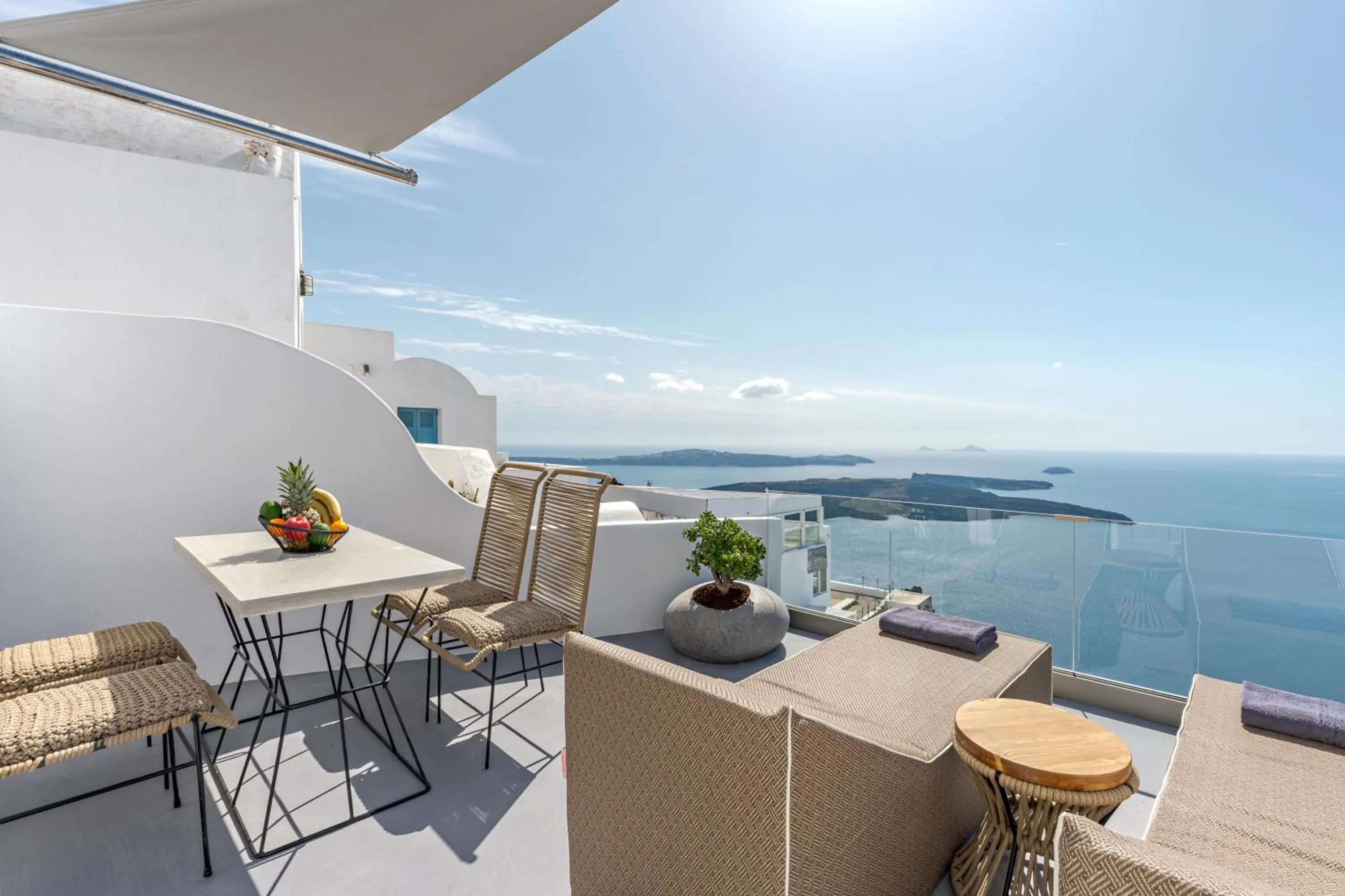 Sea view in Kaleidoscope Imerovigli Suites