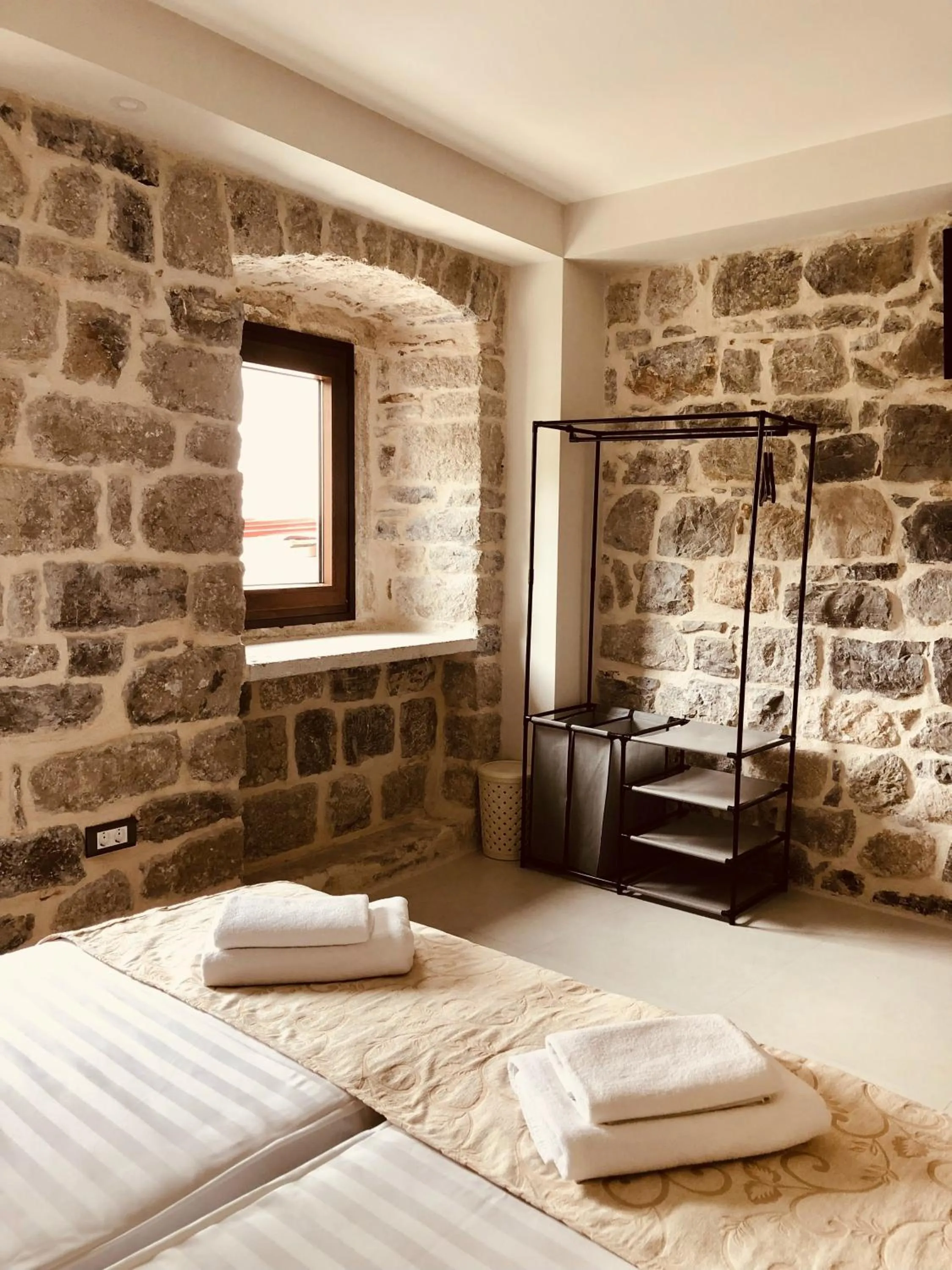 Photo of the whole room, Bed in Guesthouse Giraffe