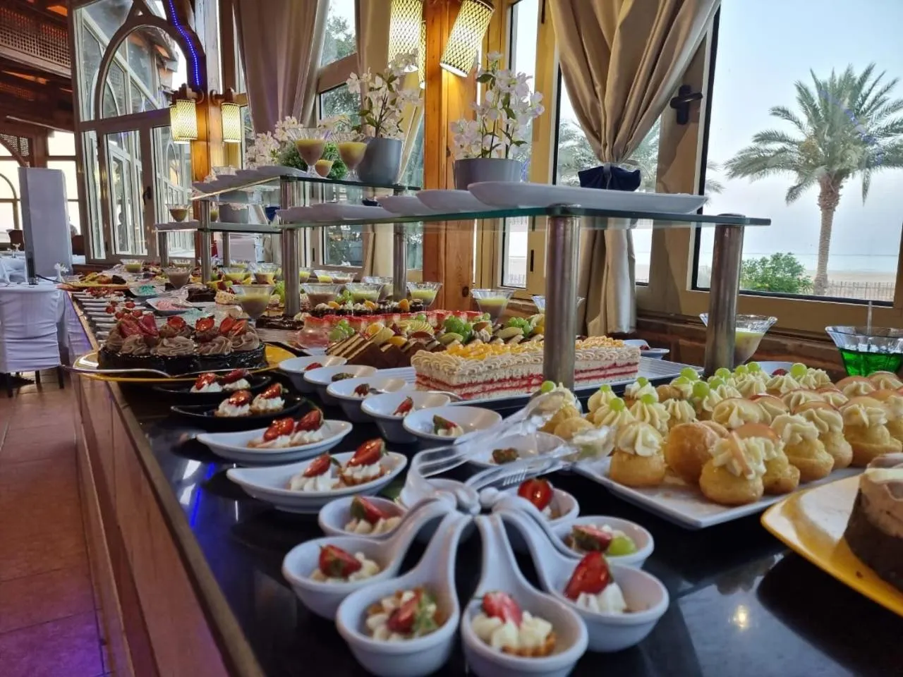 Restaurant/places to eat in Dream Lagoon Resort & Aqua Park