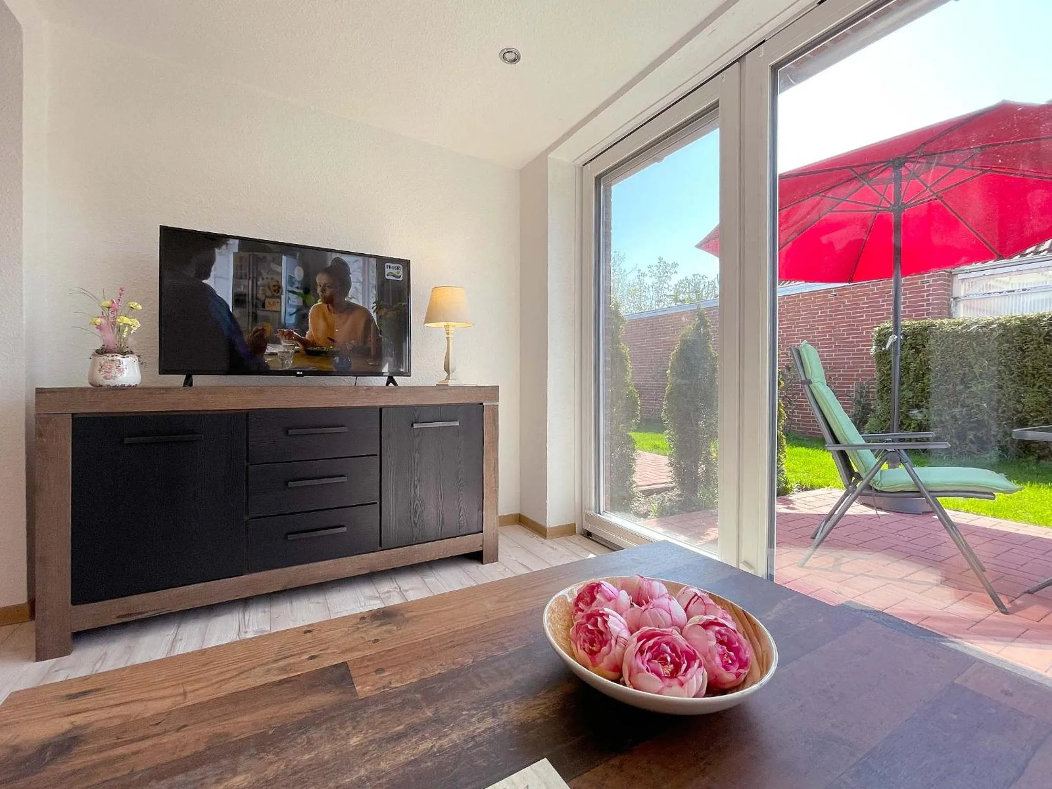 Seating area in Marions Apartments Greetsiel