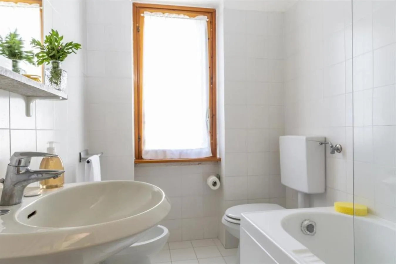 Bathroom in Argentario Osa Resort