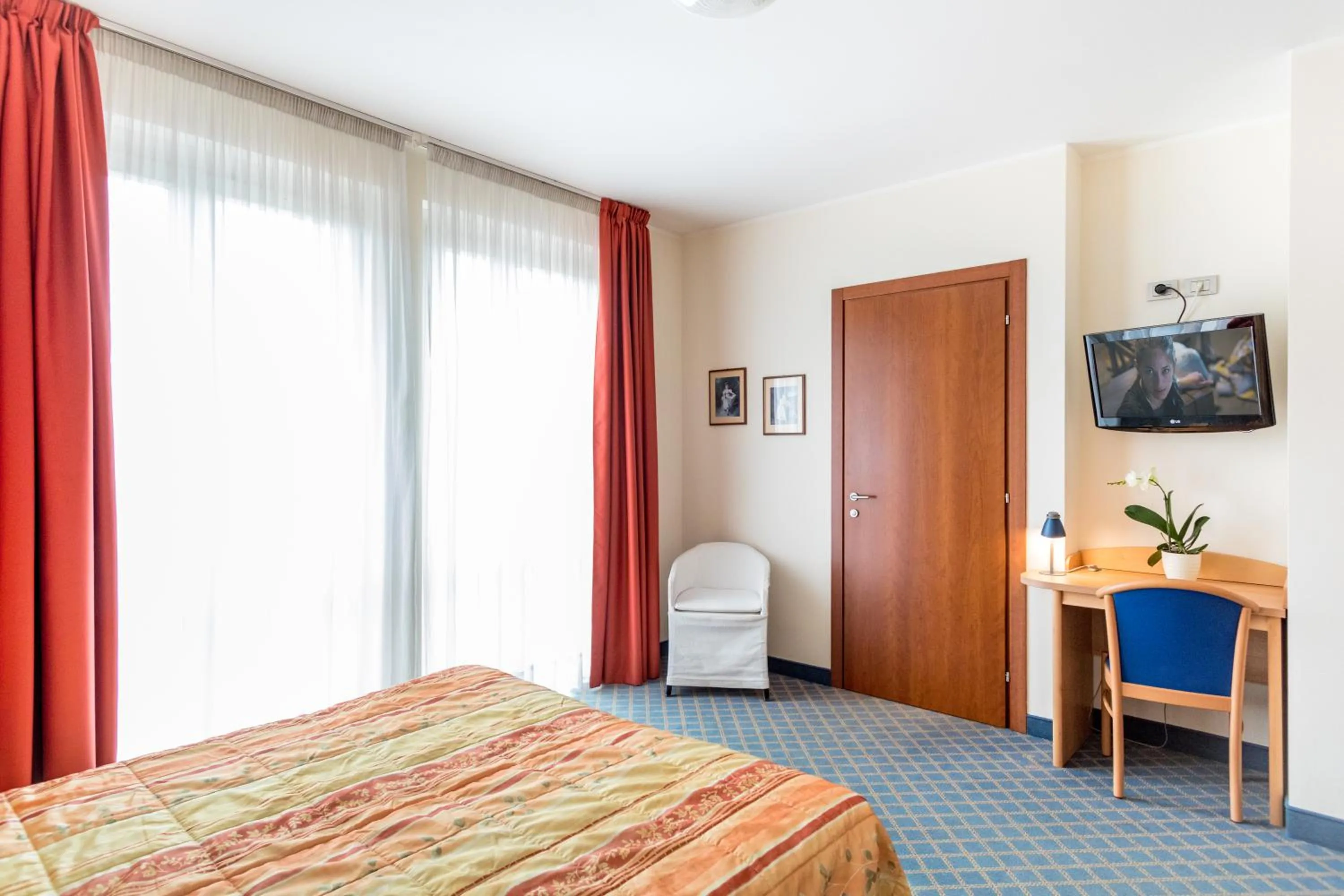 Photo of the whole room in Hotel San Vito