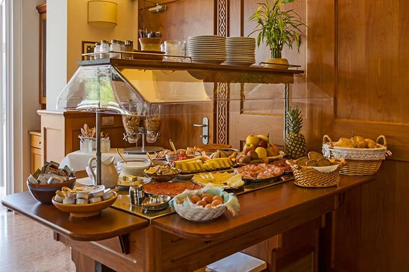 Food and drinks in Hotel San Vito