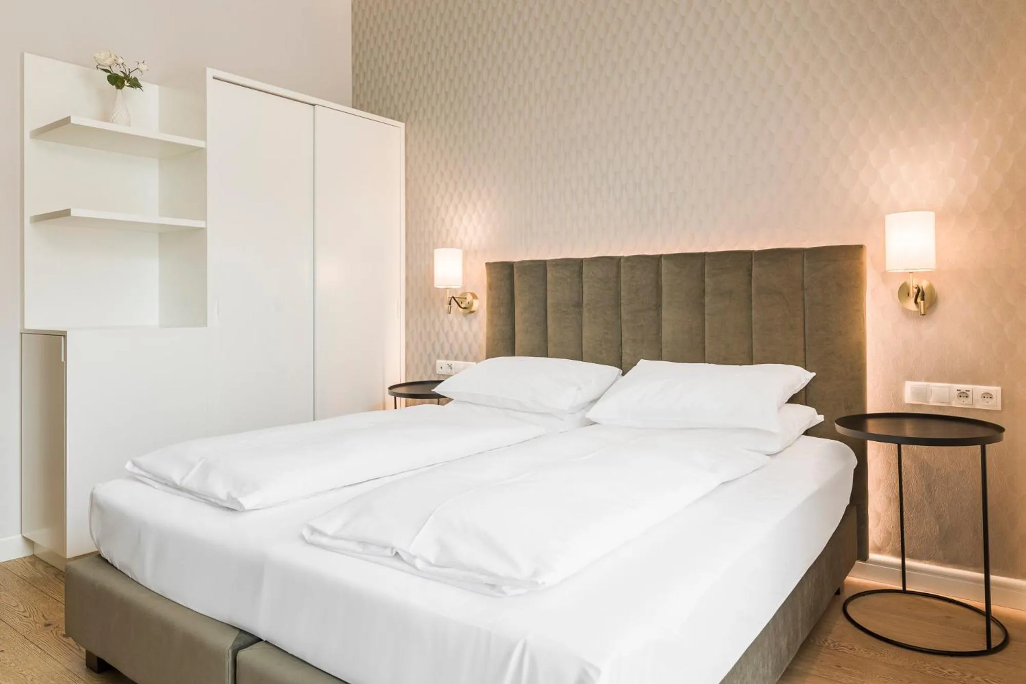 Photo of the whole room, Bed in Hotel Europa Splendid