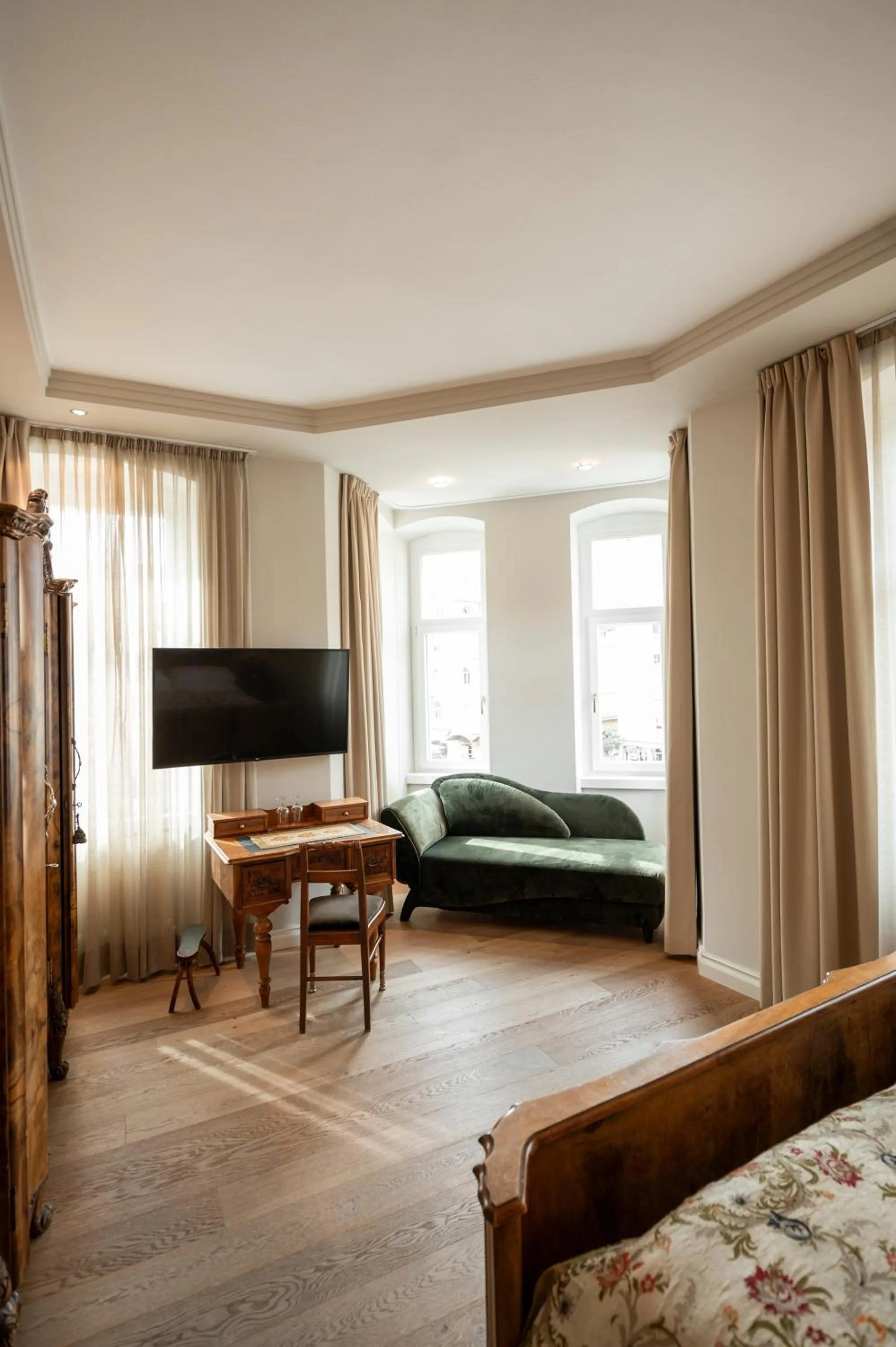 TV and multimedia, Bed in Hotel Europa Splendid