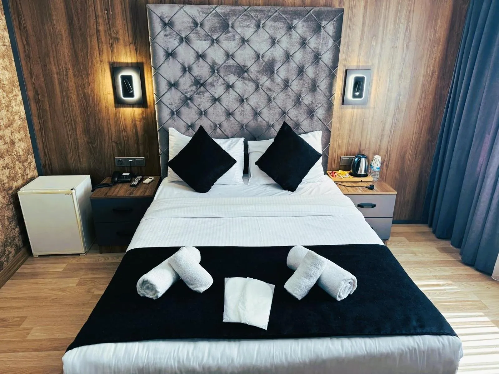 Bed in Nişantaşı Diamond Hotel
