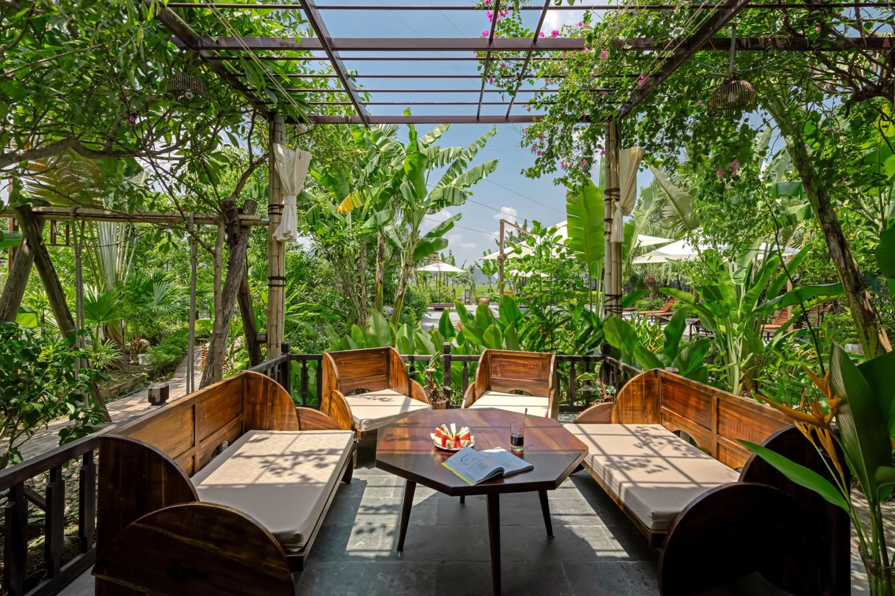 Garden in ChezCao Rice Field Ecolodge Ninh Binh