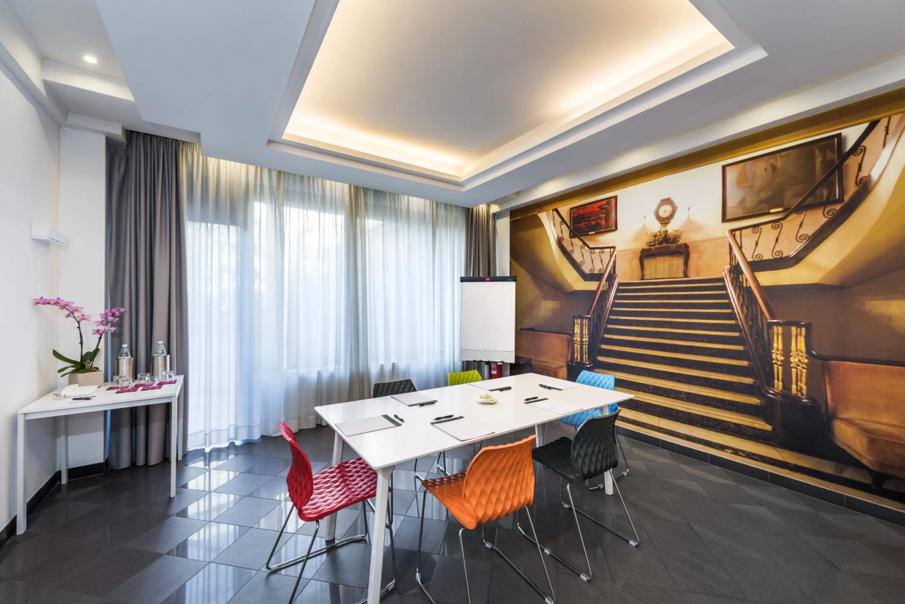 Business facilities in JR Hotels Bologna Amadeus