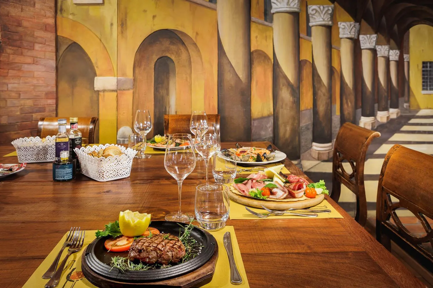 Lunch in JR Hotels Bologna Amadeus