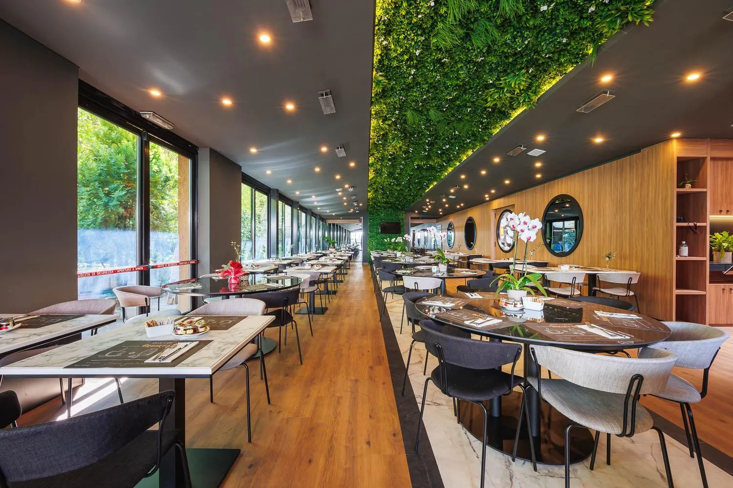 Breakfast in JR Hotels Bologna Amadeus