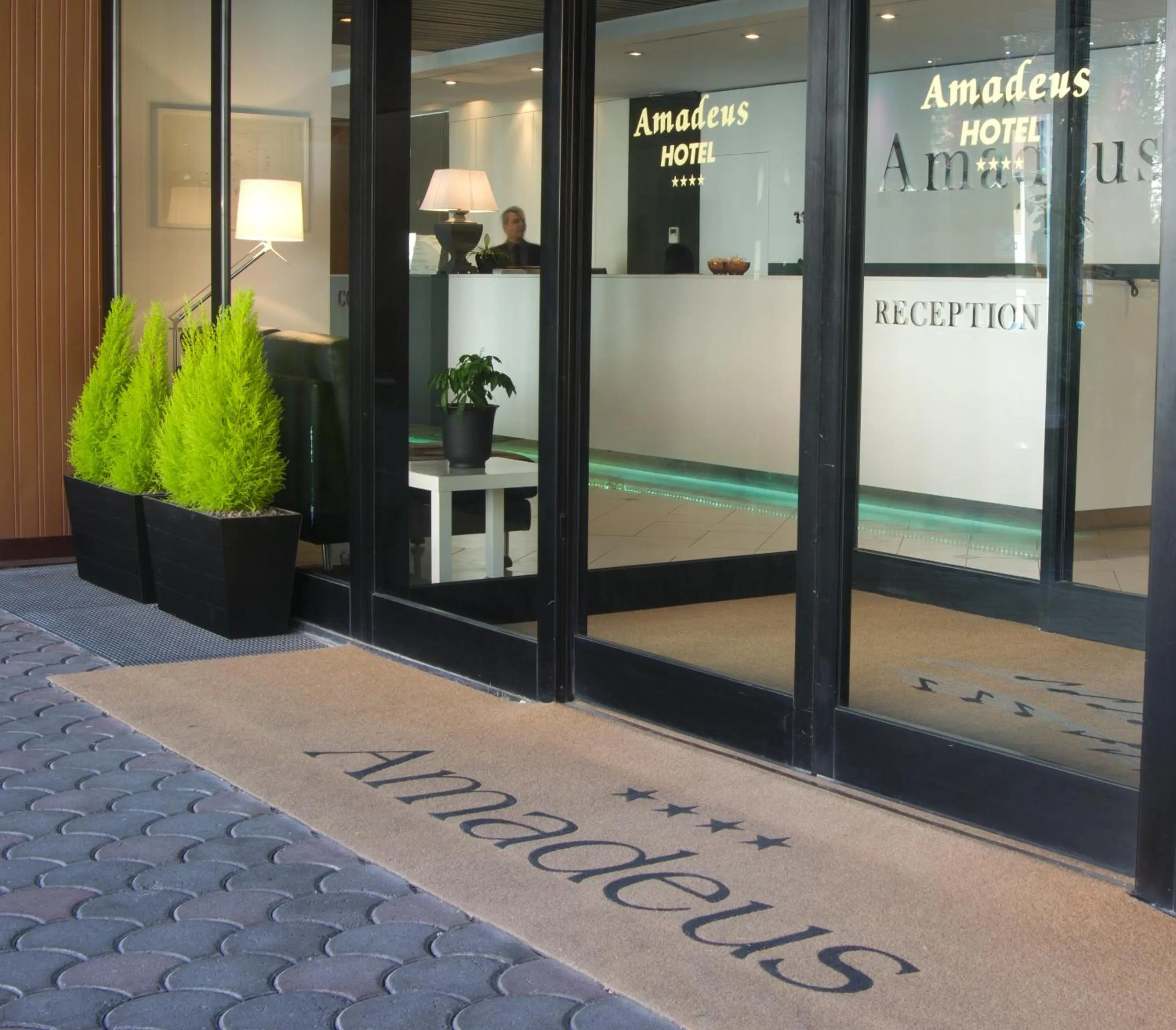 Facade/entrance in JR Hotels Bologna Amadeus