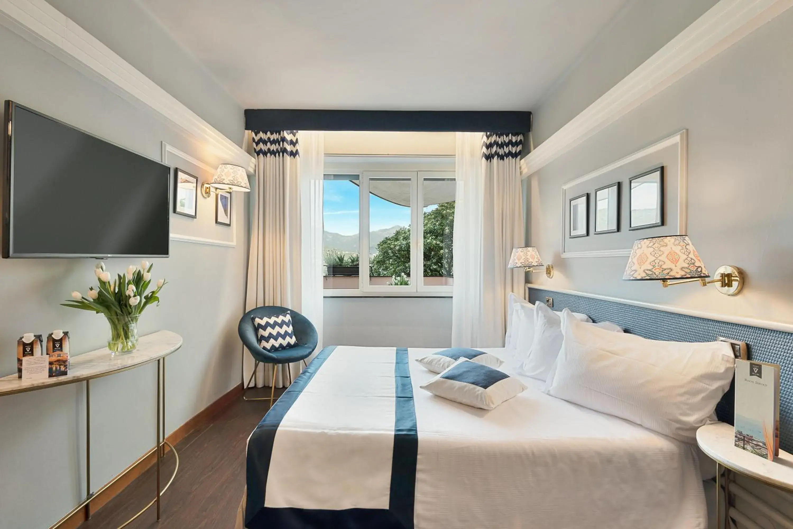 Family Room with Terrace in Hotel Vis à Vis Family Room with Terrace in Hotel Vis à Vis