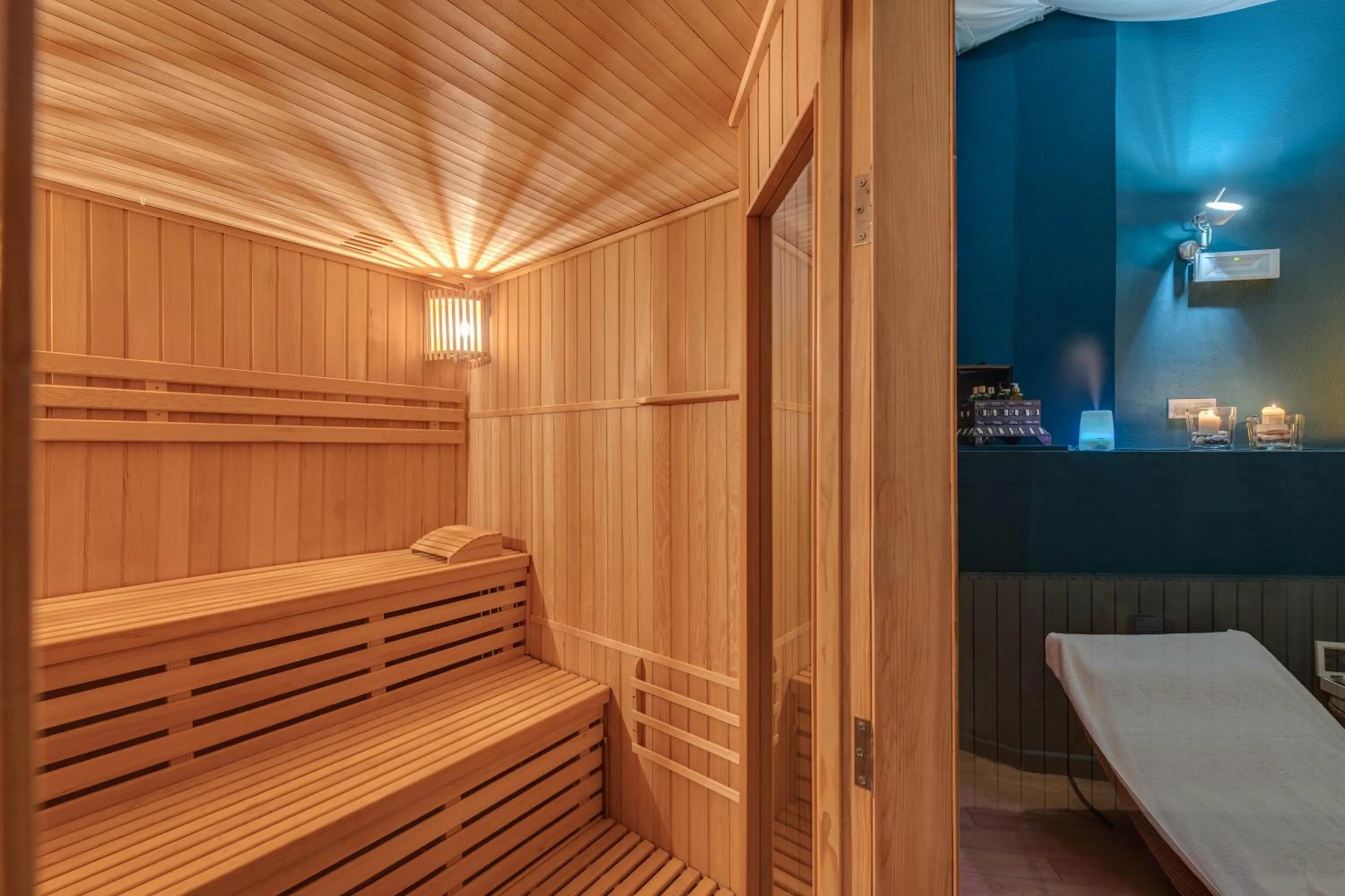 Sauna, Bed in Hotel Vis à Vis