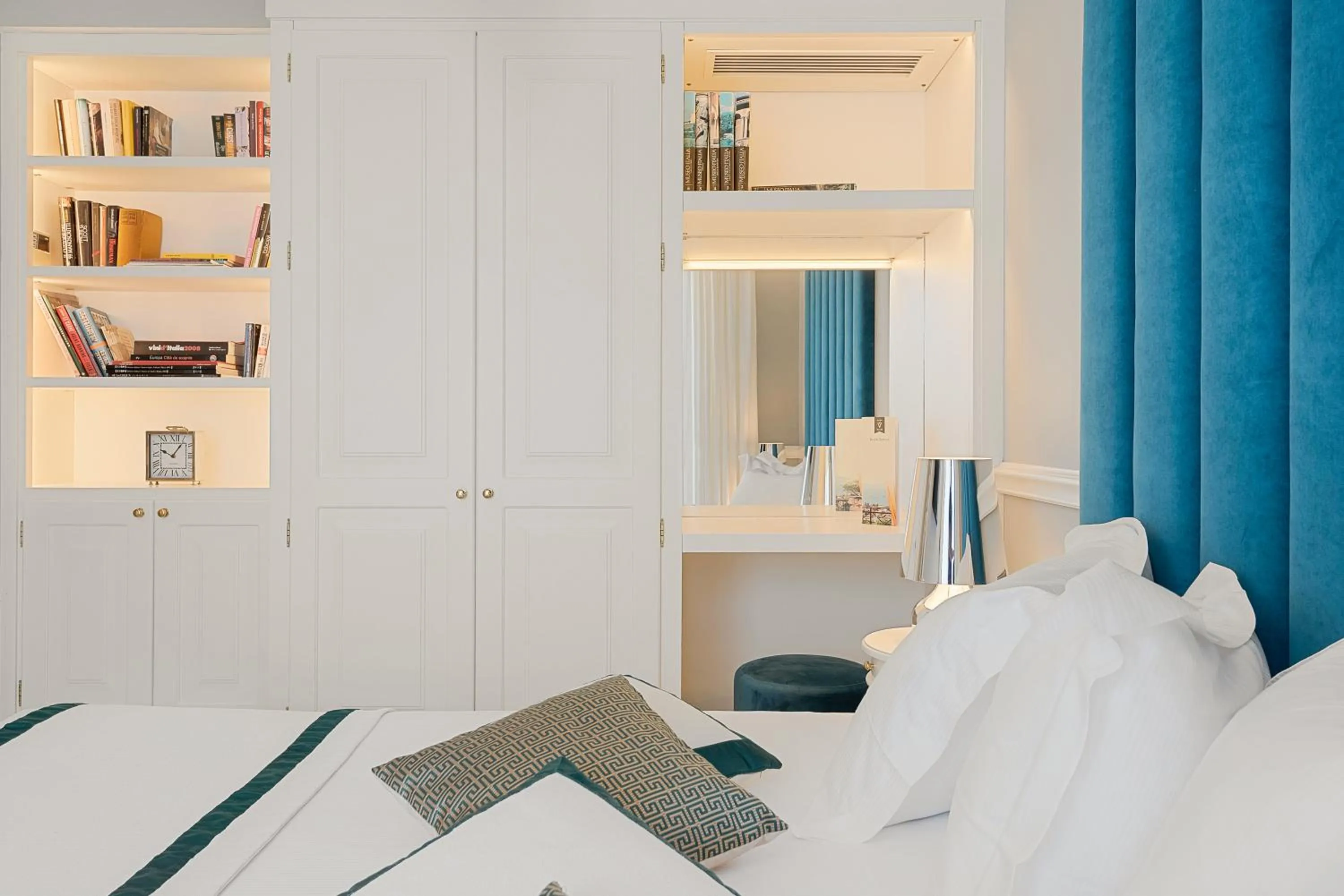 Bed in Hotel Vis à Vis