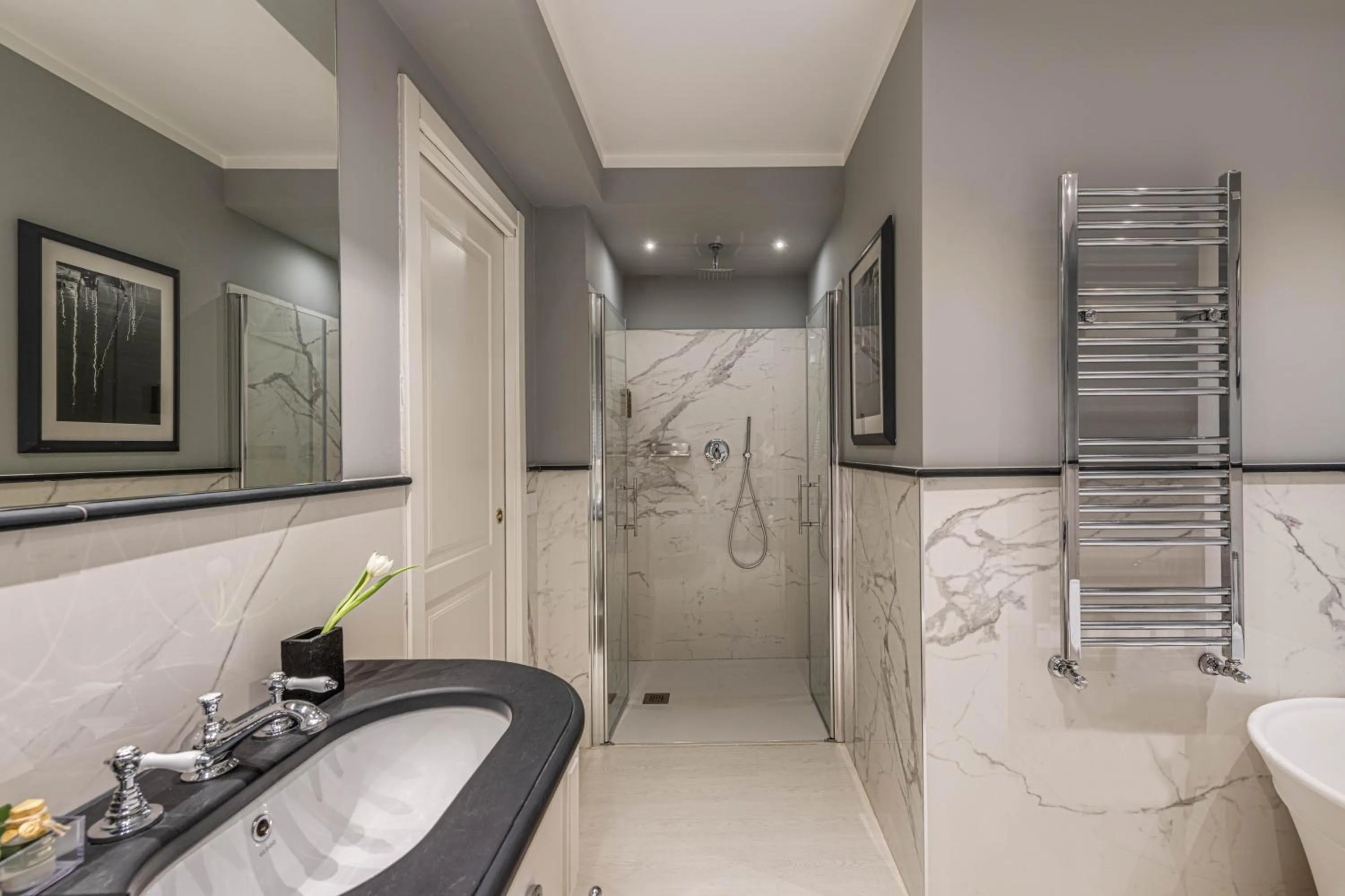 Bathroom in Hotel Vis à Vis