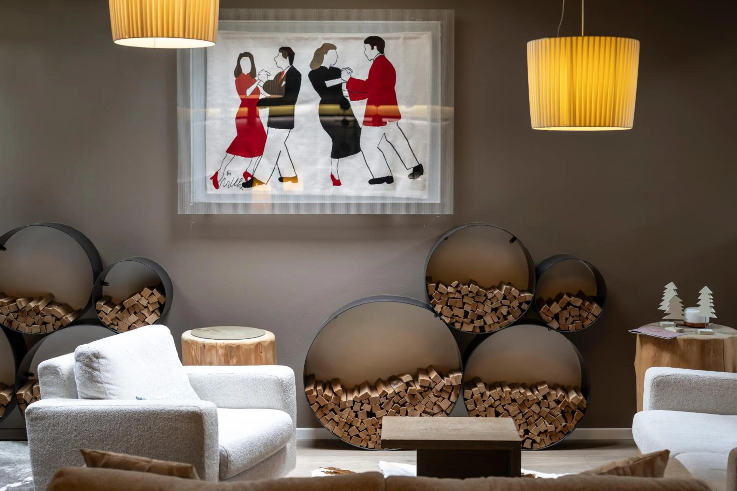 Communal lounge/ TV room in Sport Hotel Panorama- SPA Resort