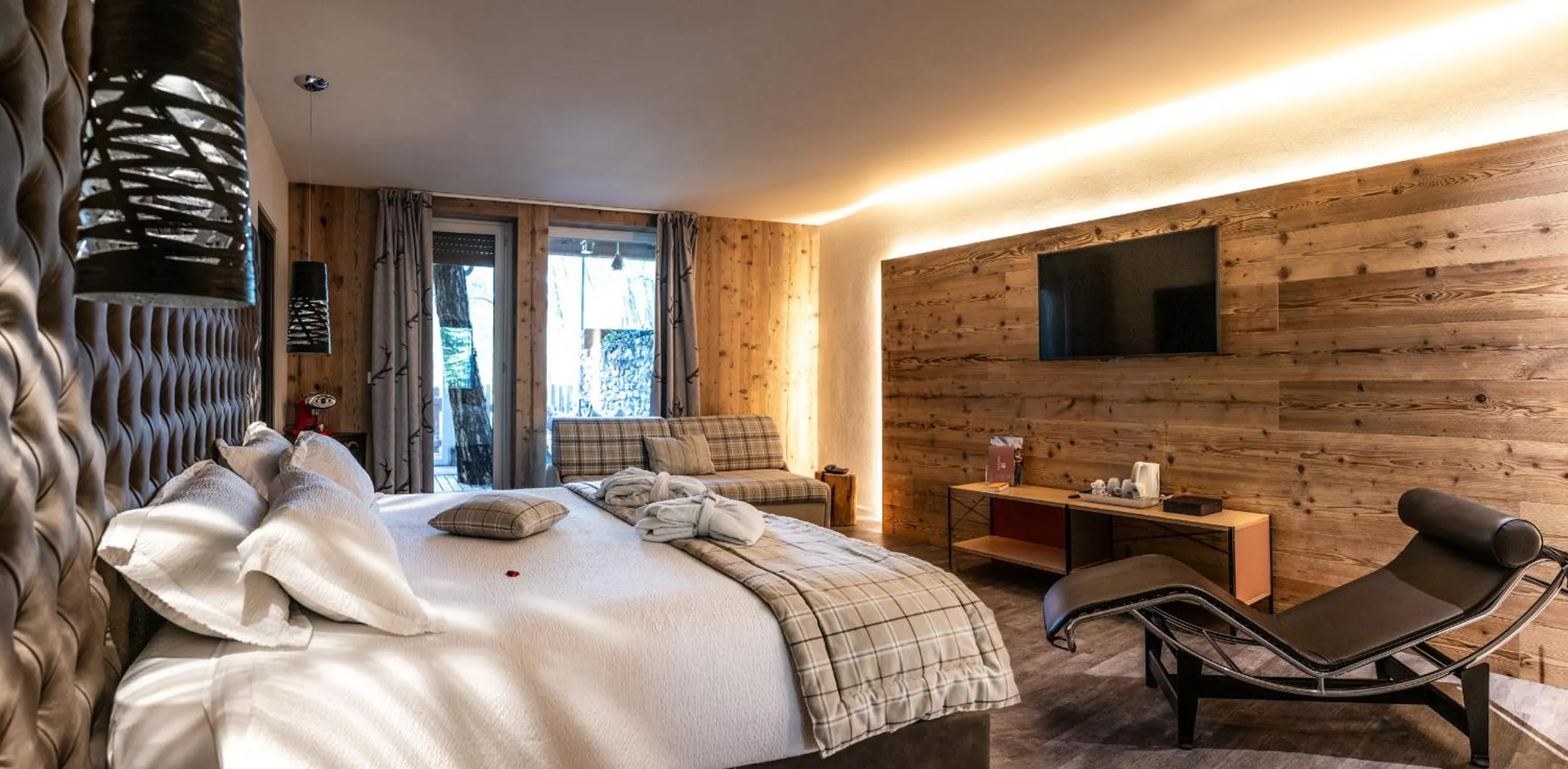Bed in Alp Wellness Sport Hotel Panorama