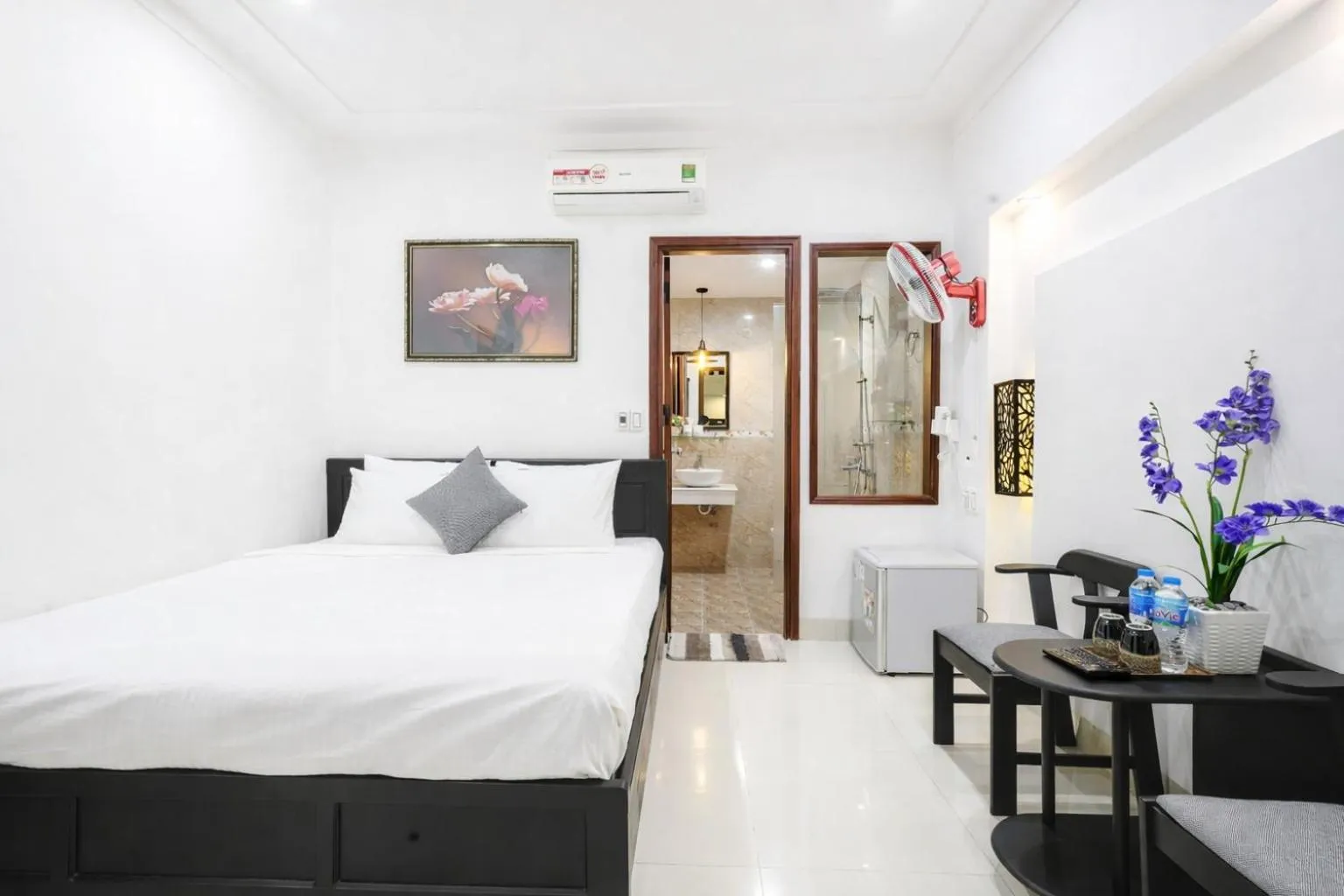 Bedroom, Bed in Dory Hotel