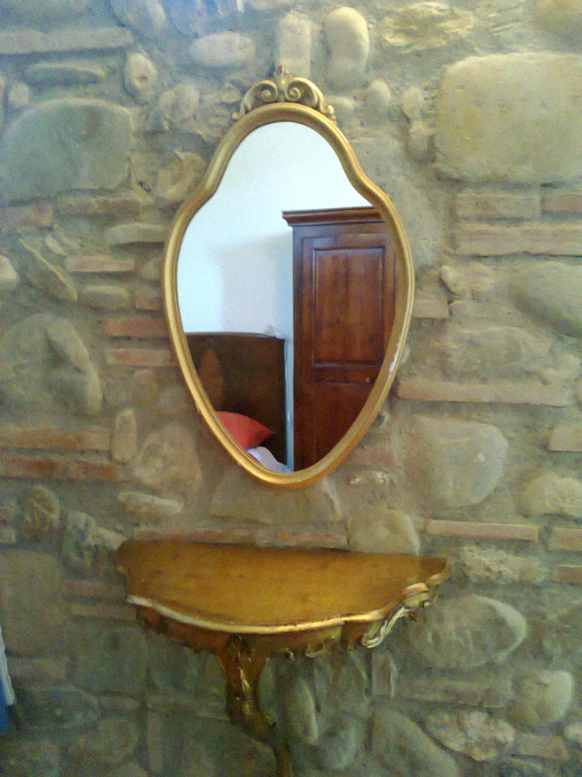 Decorative detail in Relais Del Lago