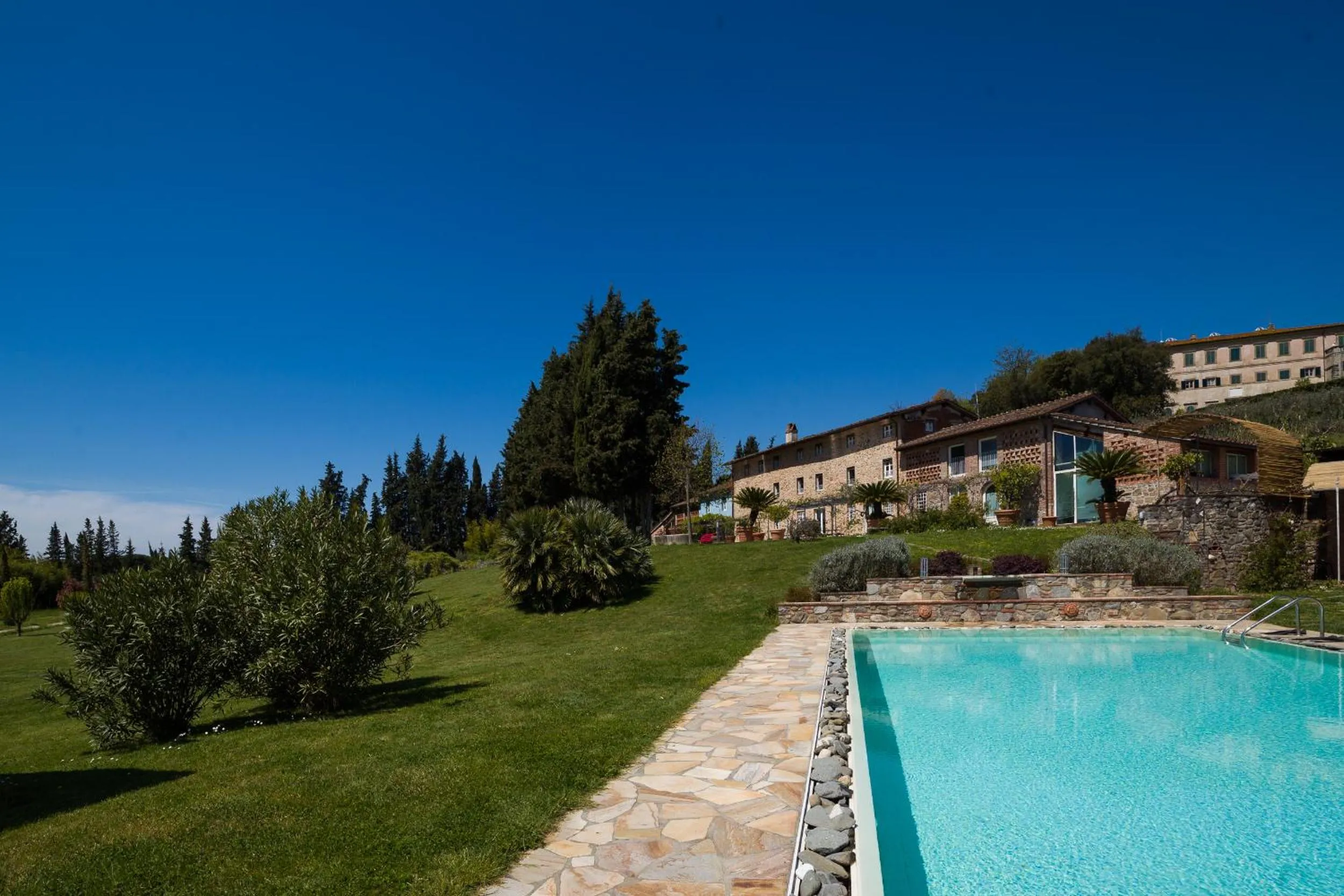 Pool view in Relais Del Lago