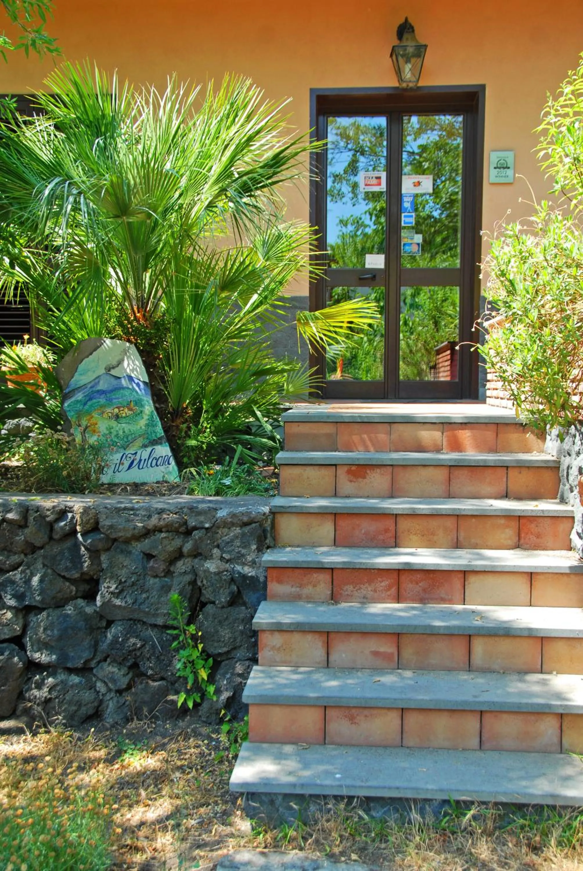 Garden in Sotto Il Vulcano