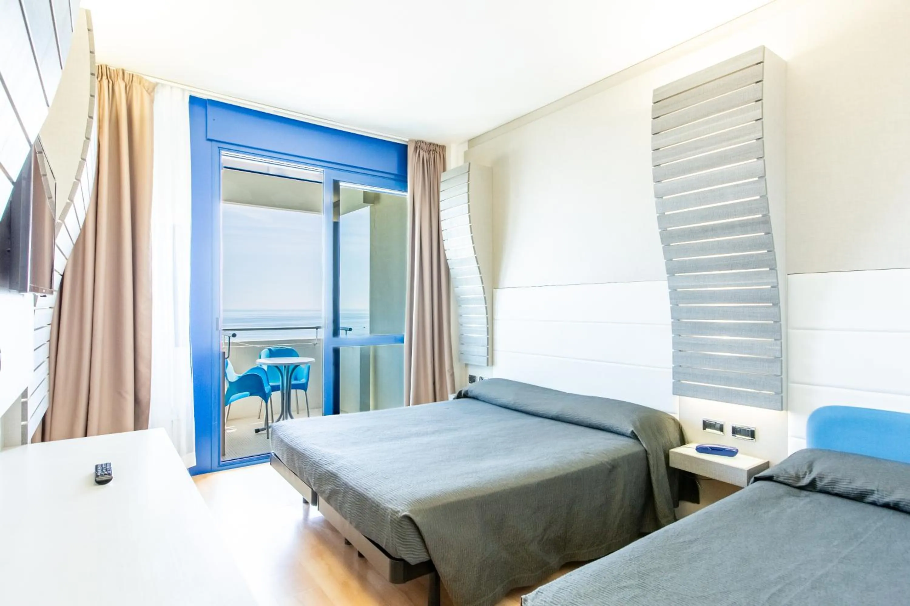Photo of the whole room, Bed in Hotel Baltic Riccione-Fronte Mare
