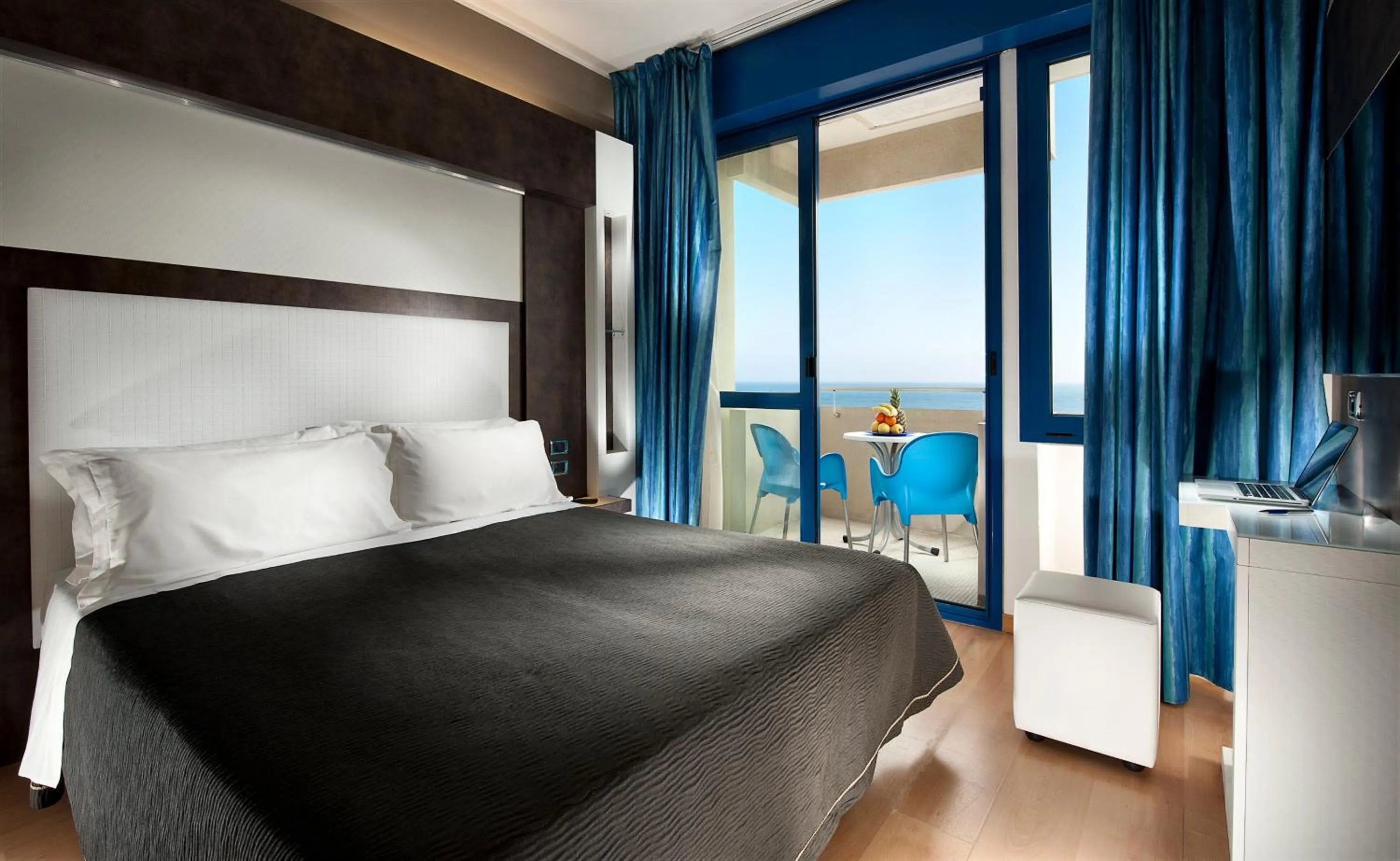 Bed in Hotel Baltic Riccione-Fronte Mare