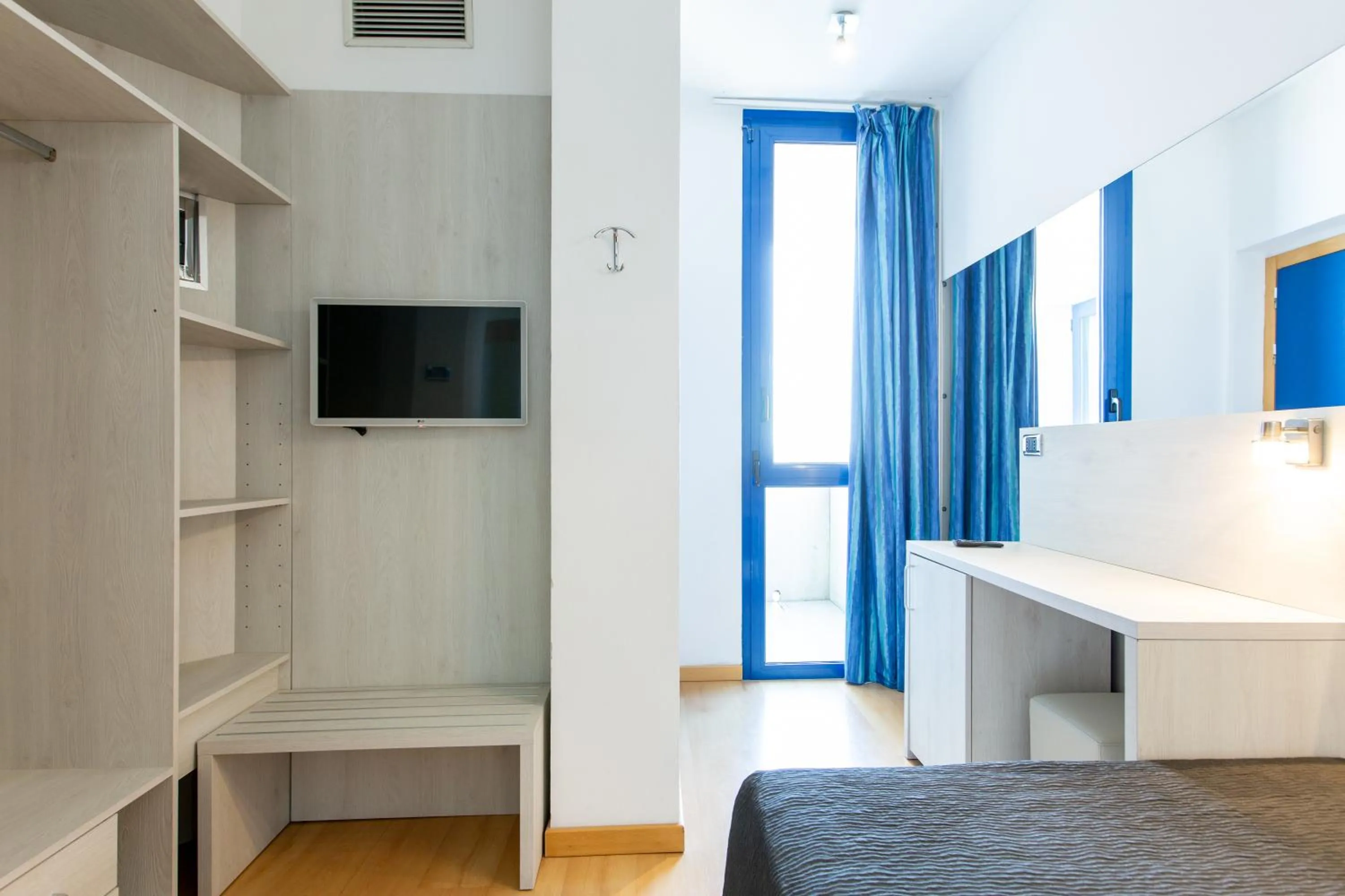 Photo of the whole room, Bed in Hotel Baltic Riccione-Fronte Mare