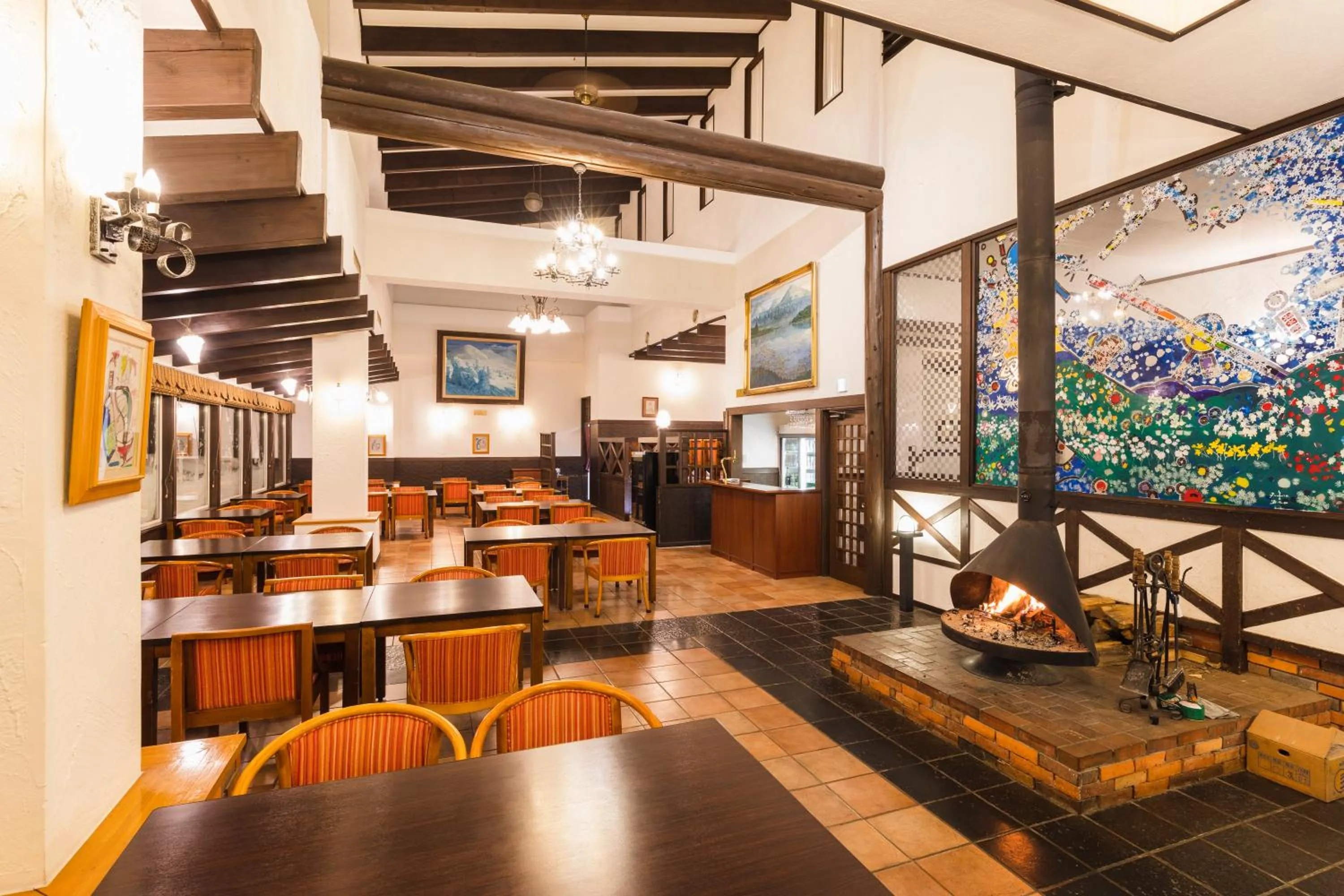 Restaurant/places to eat in Hotel Jogakura